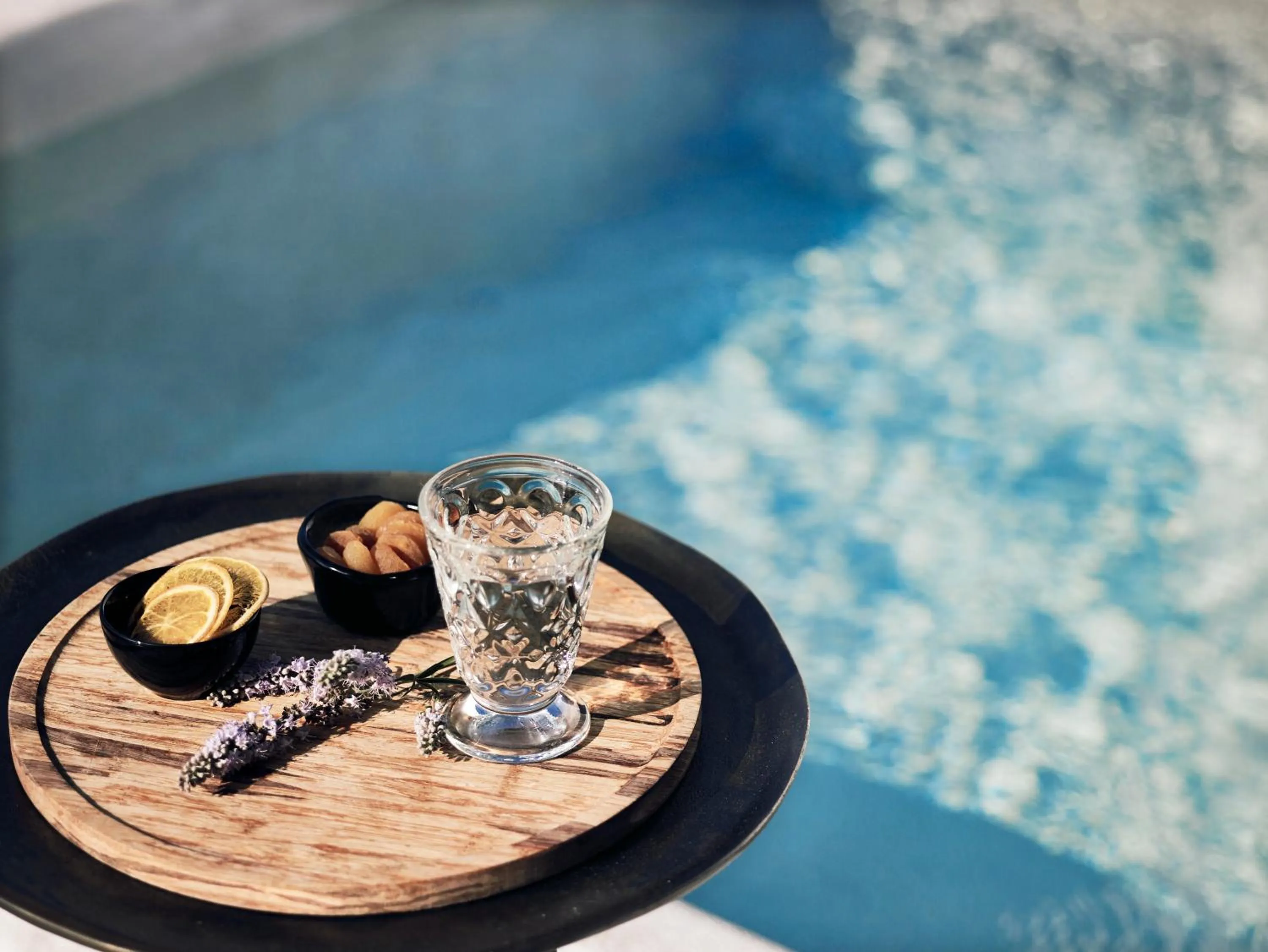 Hot Tub in Santo Pure Oia Suites & Villas