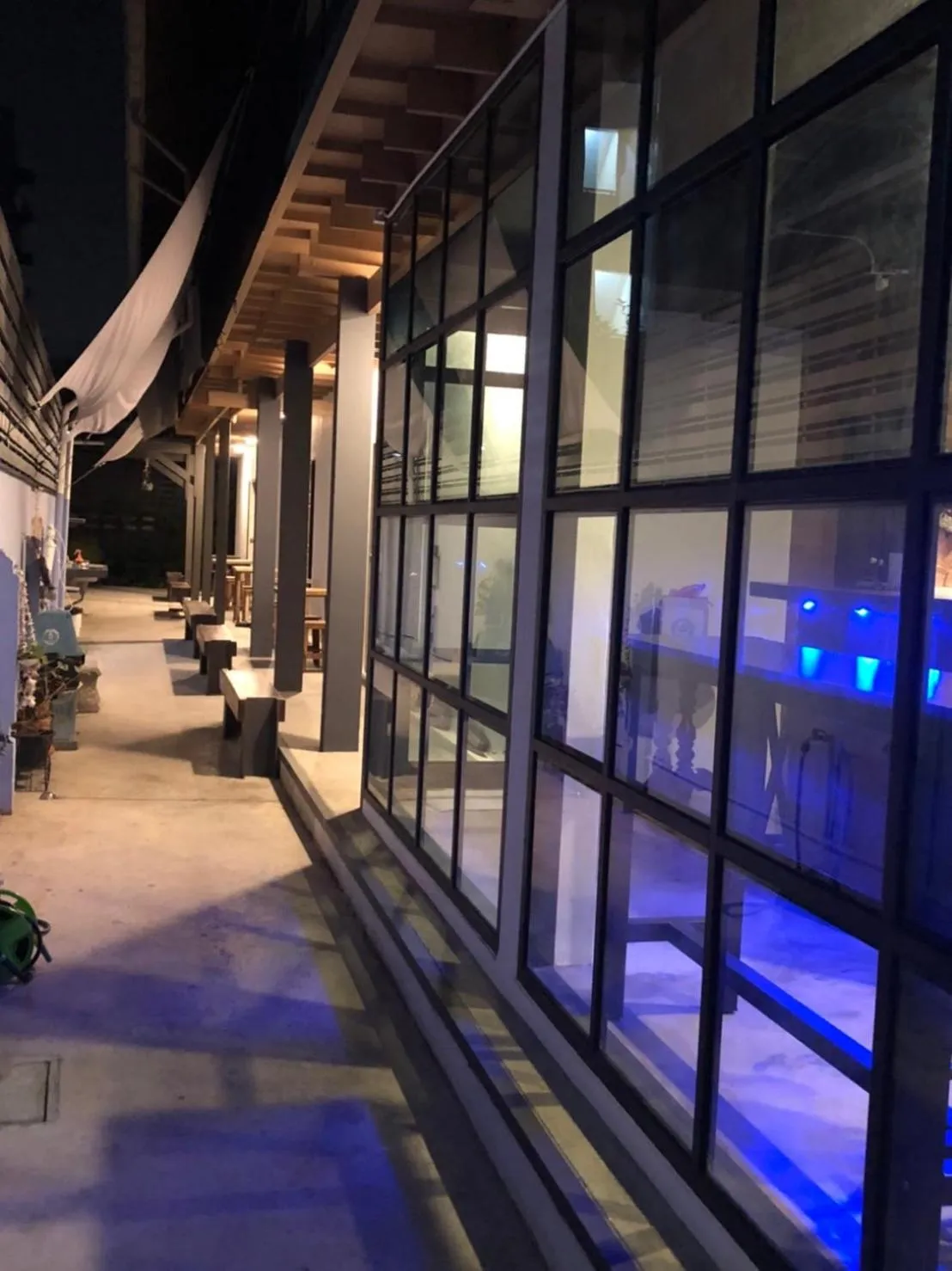 Facade/entrance in Bluefin Guesthouse