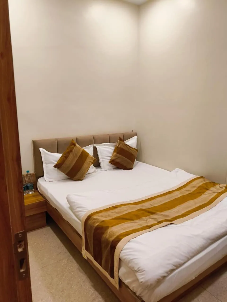 Bed in ShyamRaj Hotel