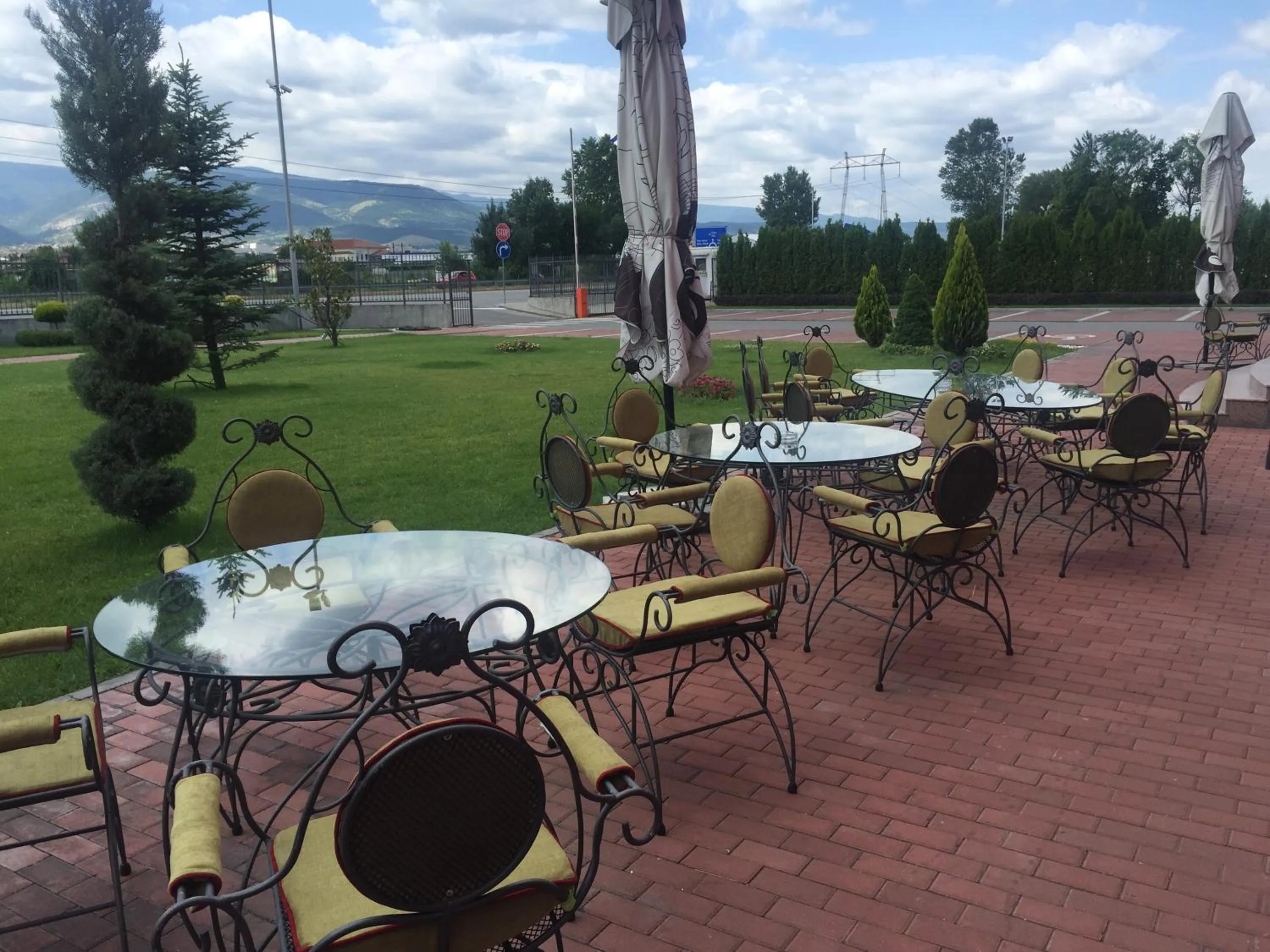 Patio in Hotel Chiirite
