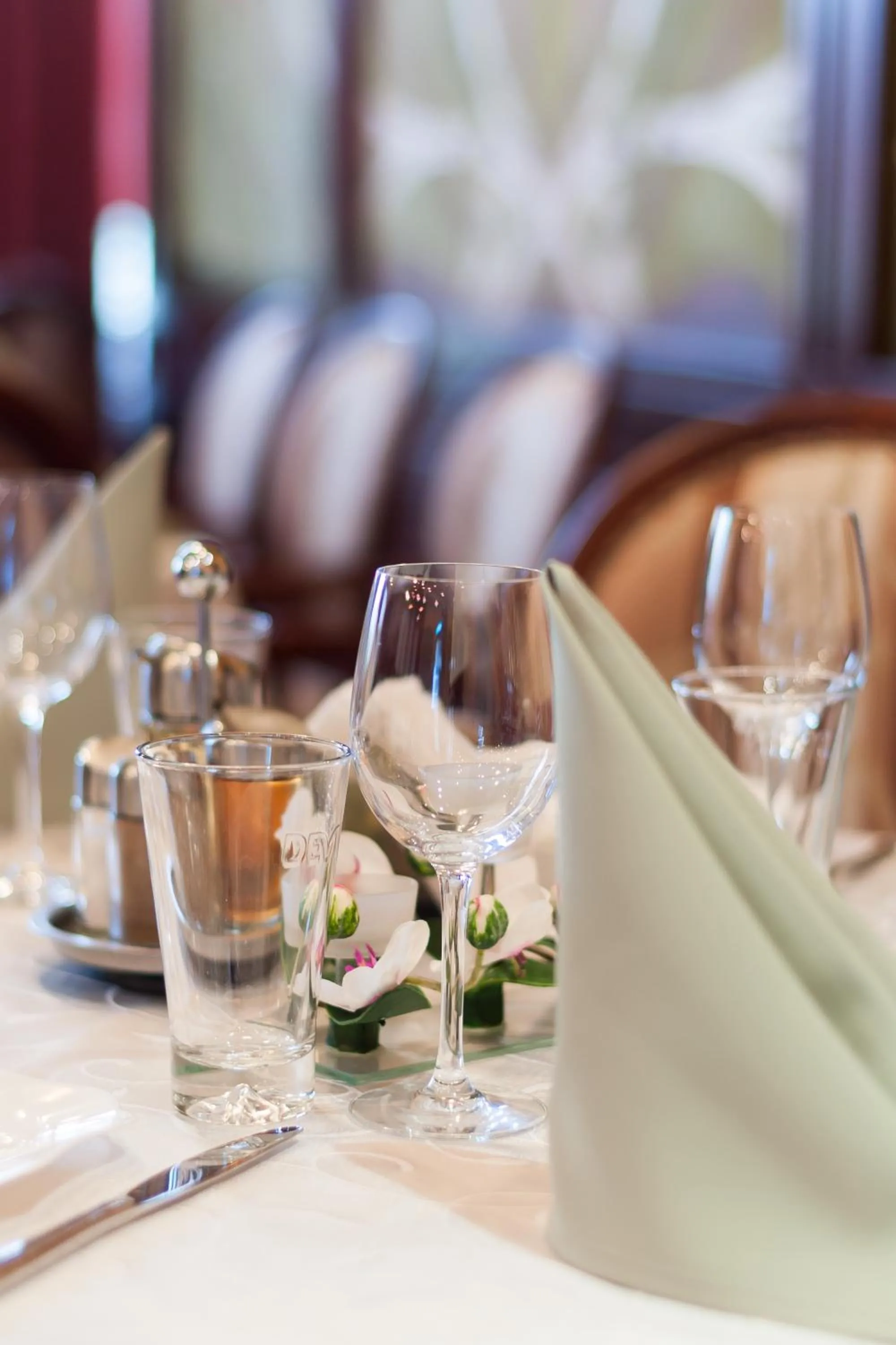 Restaurant/places to eat in Hotel Chiirite