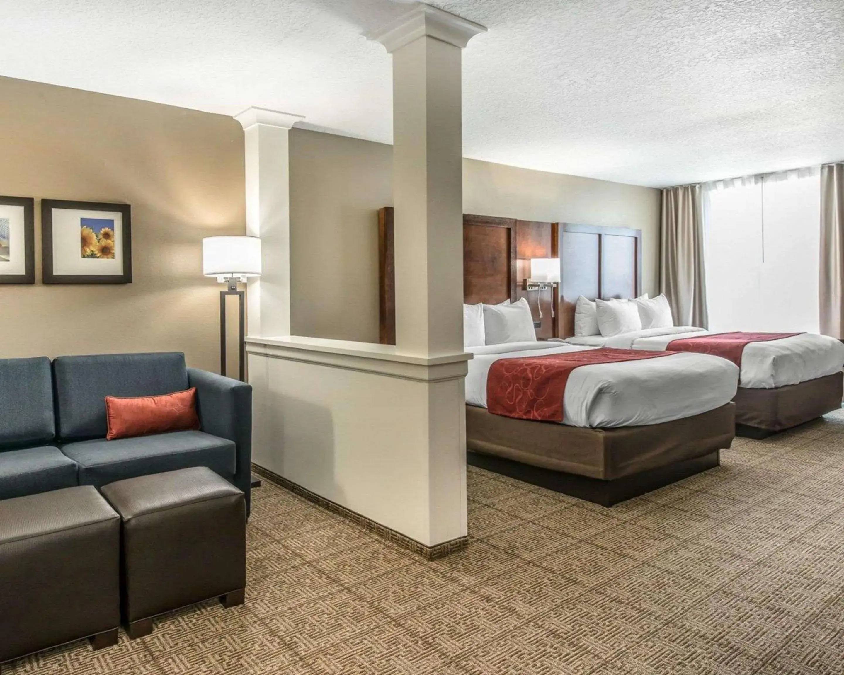 Bedroom, Bed in Comfort Suites Dunnellon near Rainbow Springs Bedroom, Bed in Comfort Suites Dunnellon near Rainbow Springs