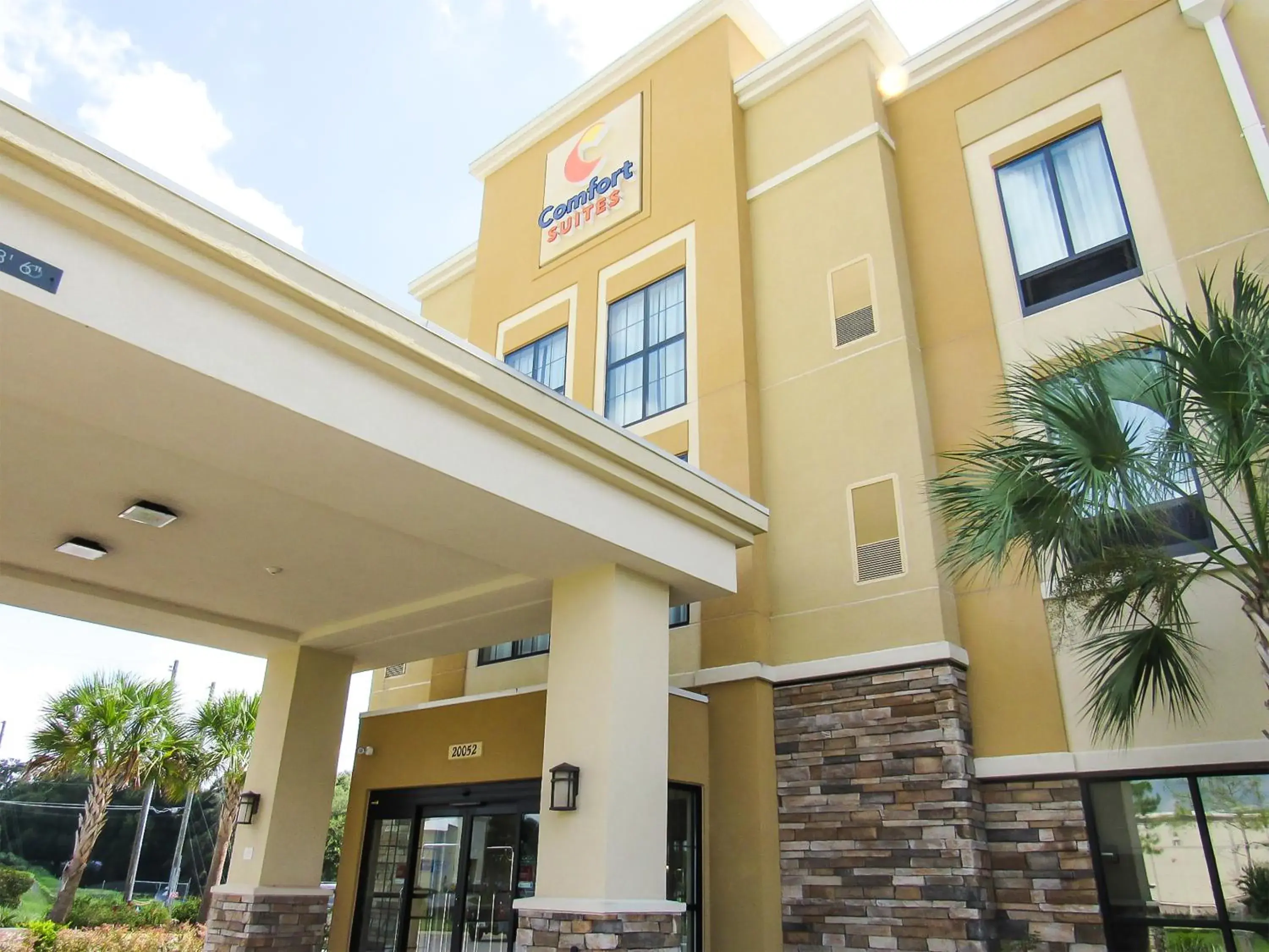 Facade/entrance in Comfort Suites Dunnellon near Rainbow Springs Facade/entrance in Comfort Suites Dunnellon near Rainbow Springs