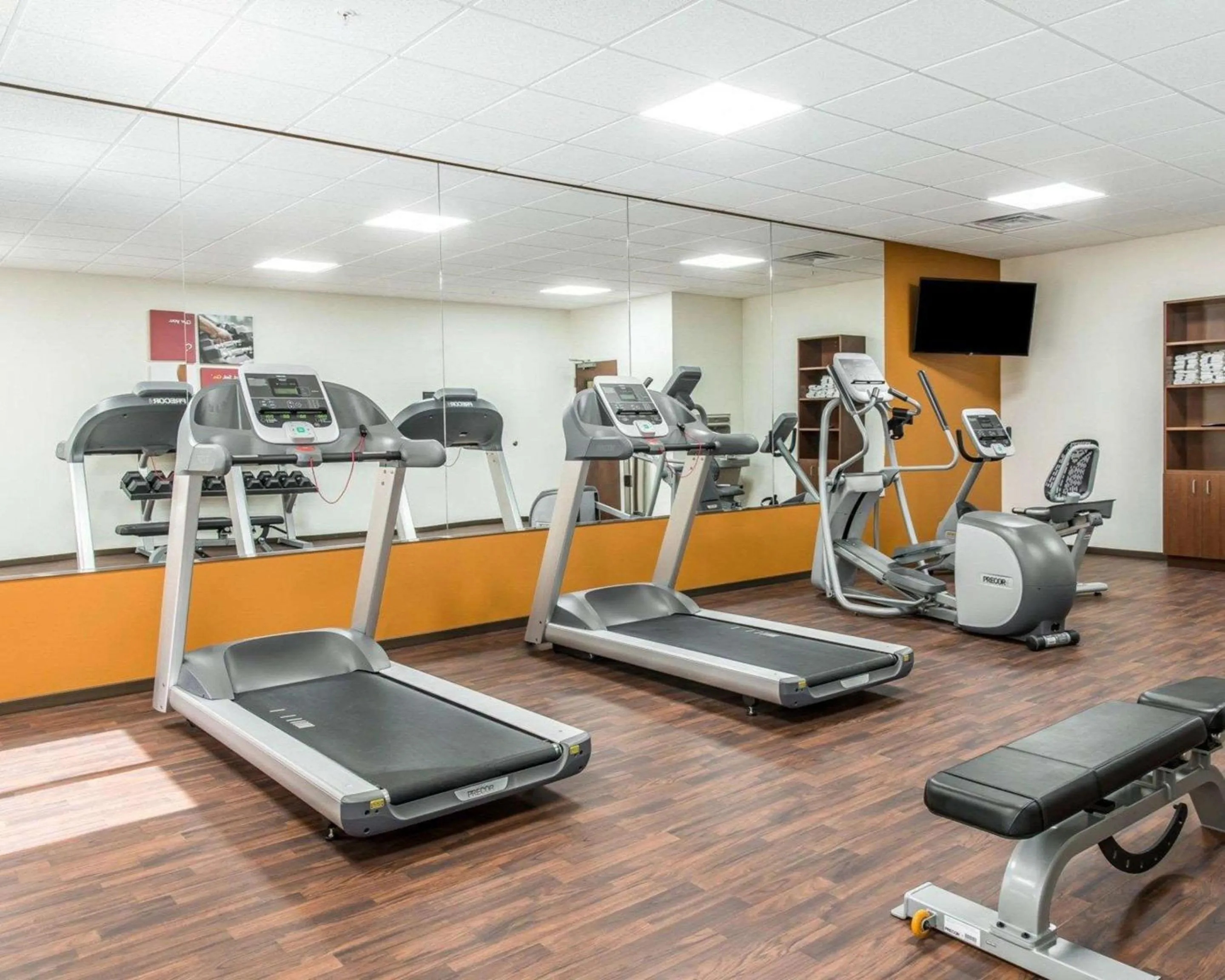 Fitness centre/facilities in Comfort Suites Dunnellon near Rainbow Springs