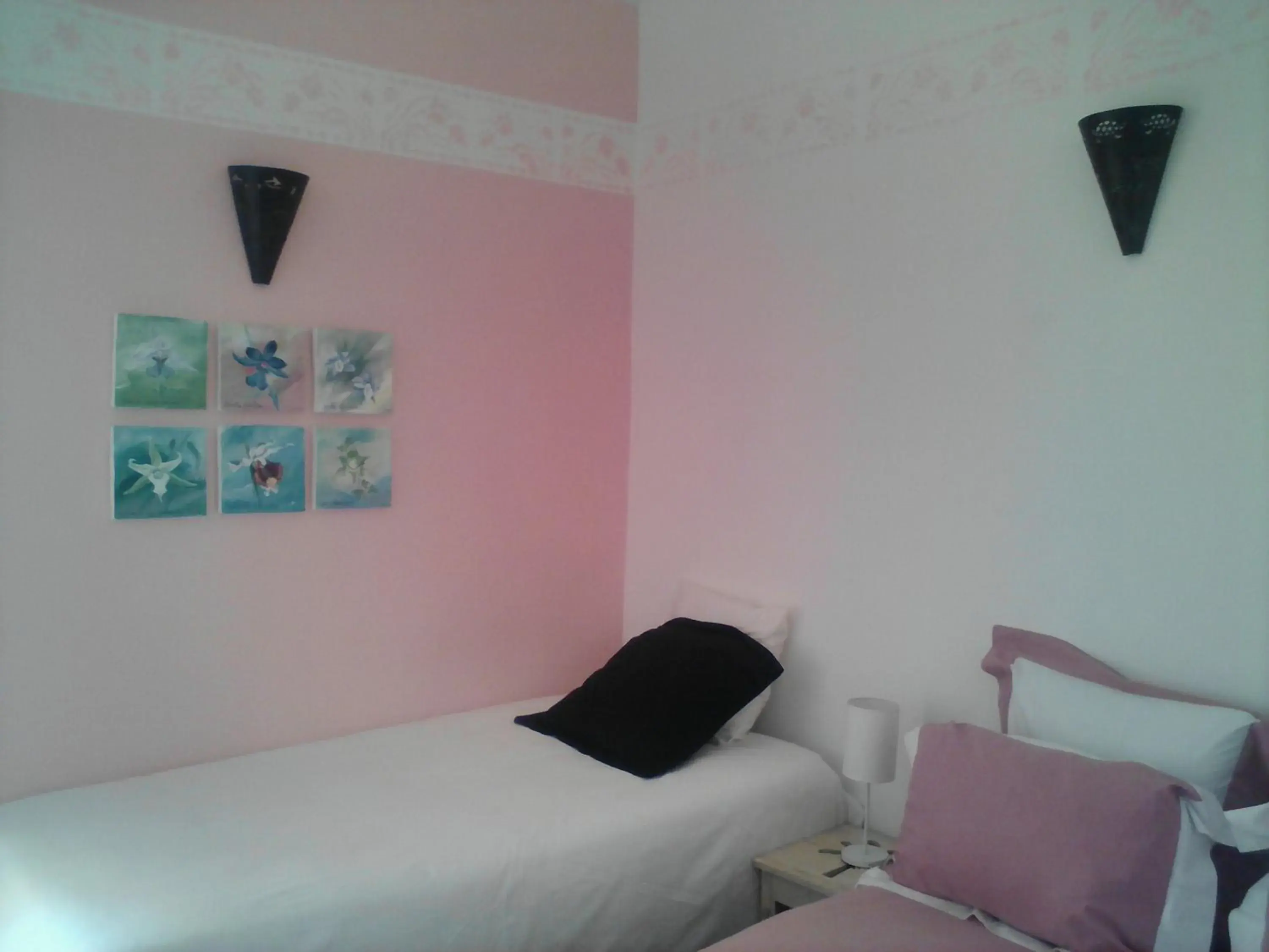 Triple Room with Private Bathroom in Maison Lovasoa Triple Room with Private Bathroom in Maison Lovasoa