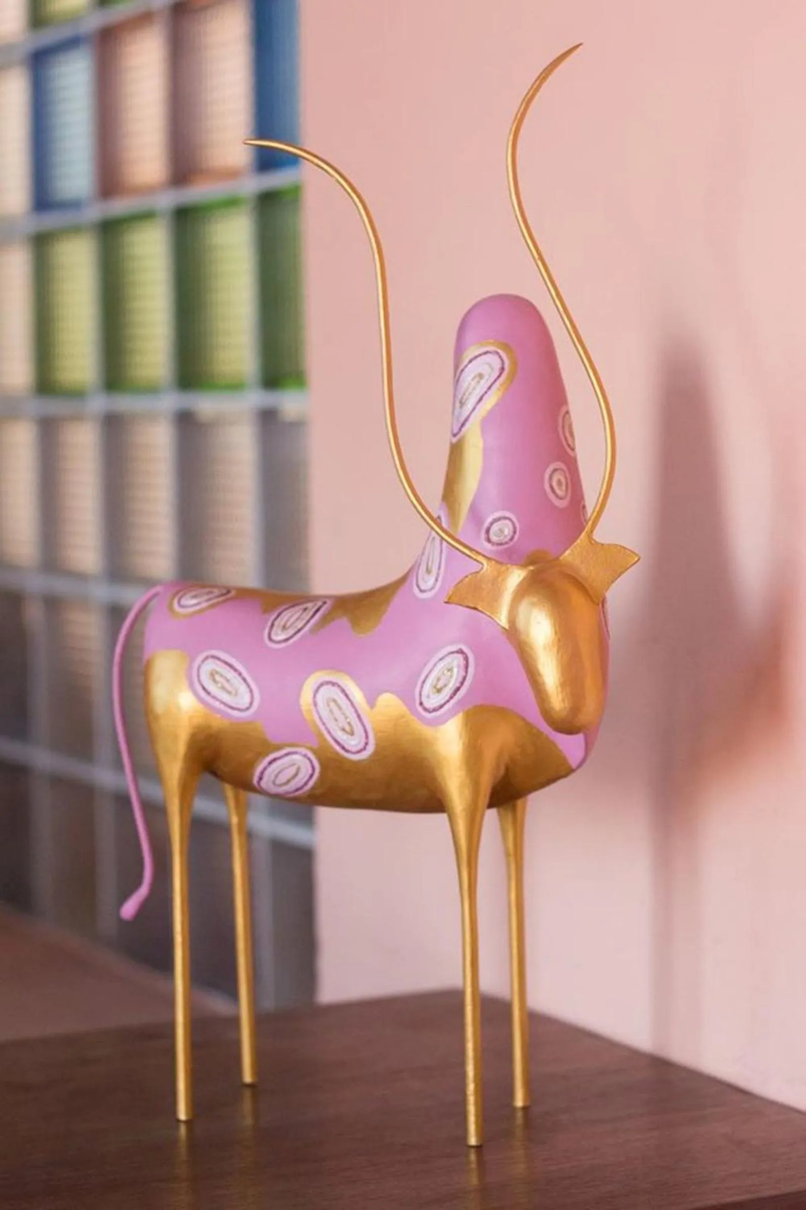 Decorative detail in Maison Lovasoa