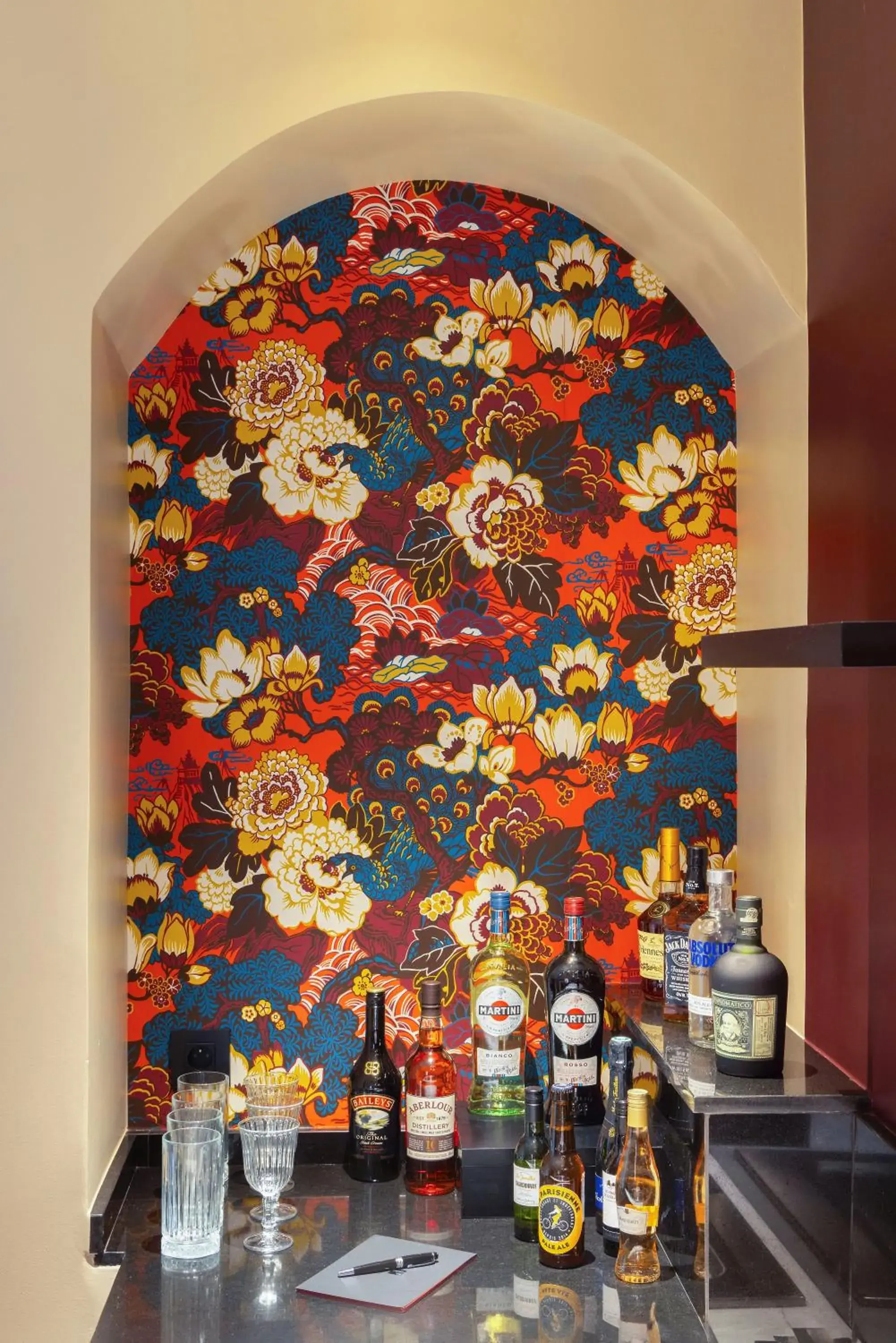 Lounge or bar in Hôtel Mayflower Opera Lounge or bar in Hôtel Mayflower Opera