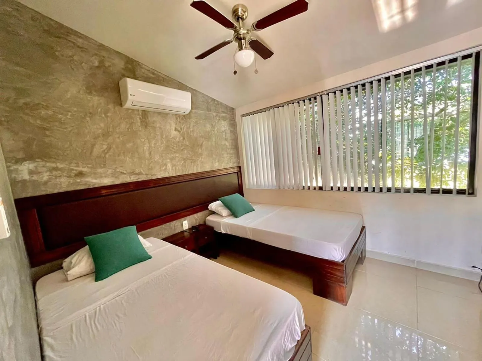 Double Room with Garden View in Villas Náutico Chairel