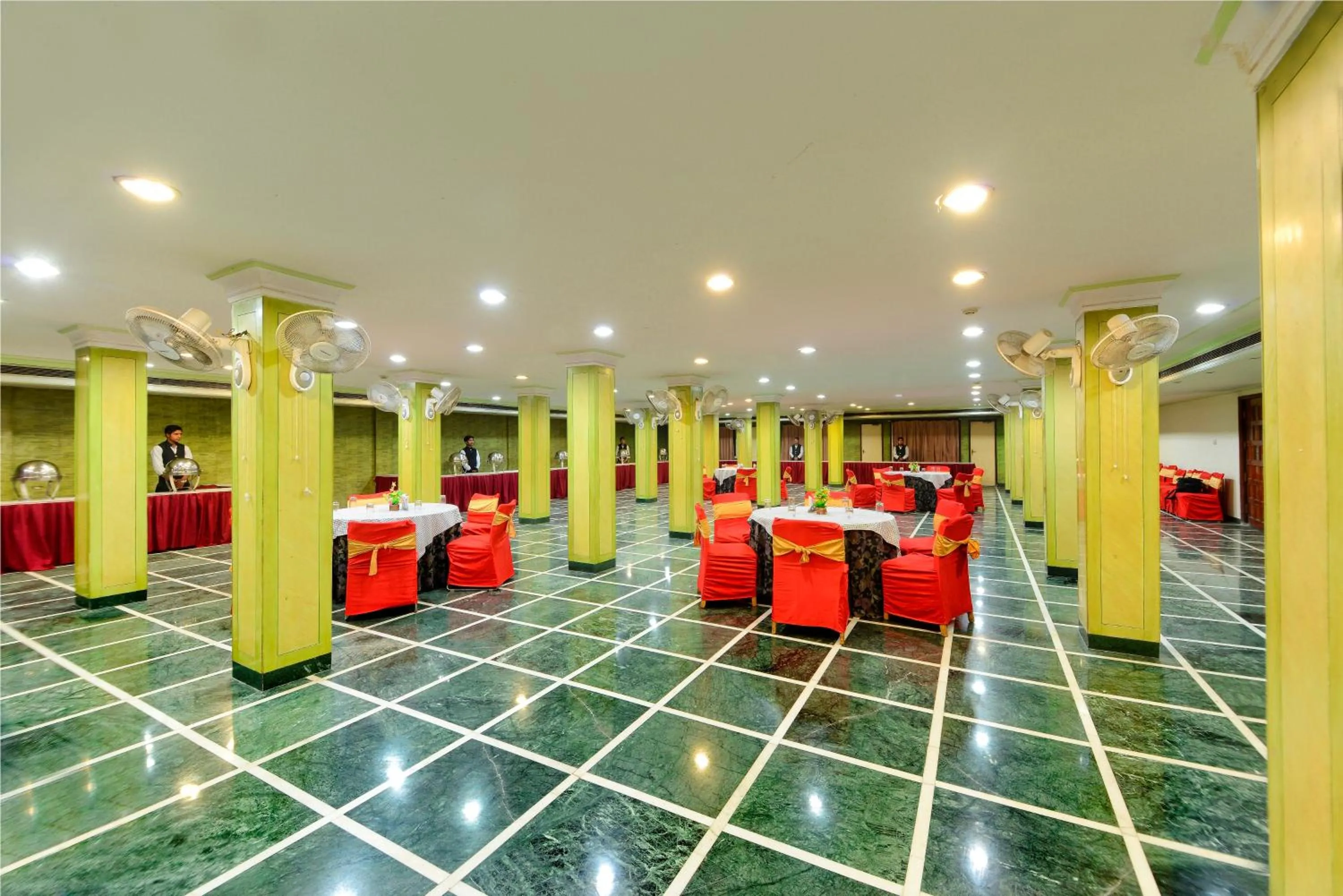 Banquet/Function facilities in Hotel Ashish Palace