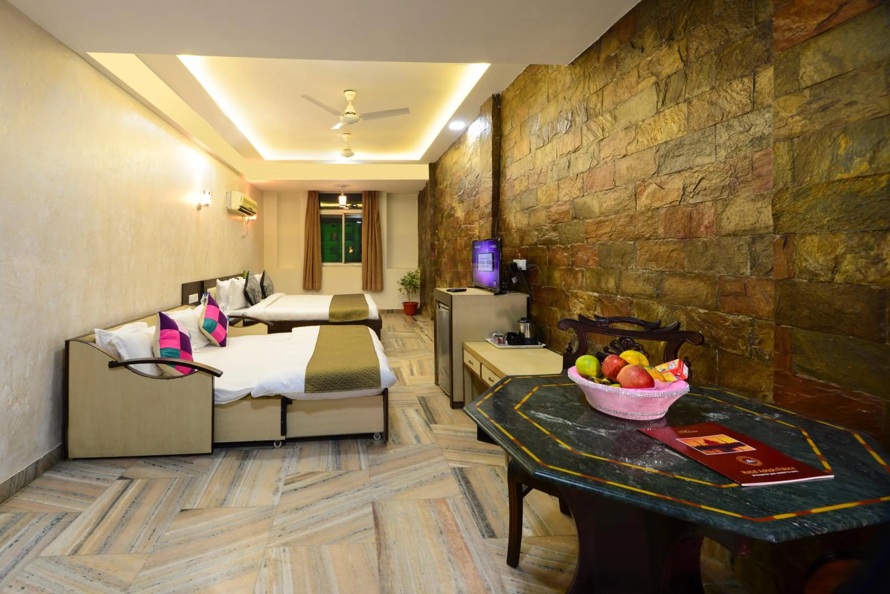 Photo of the whole room in Hotel Ashish Palace