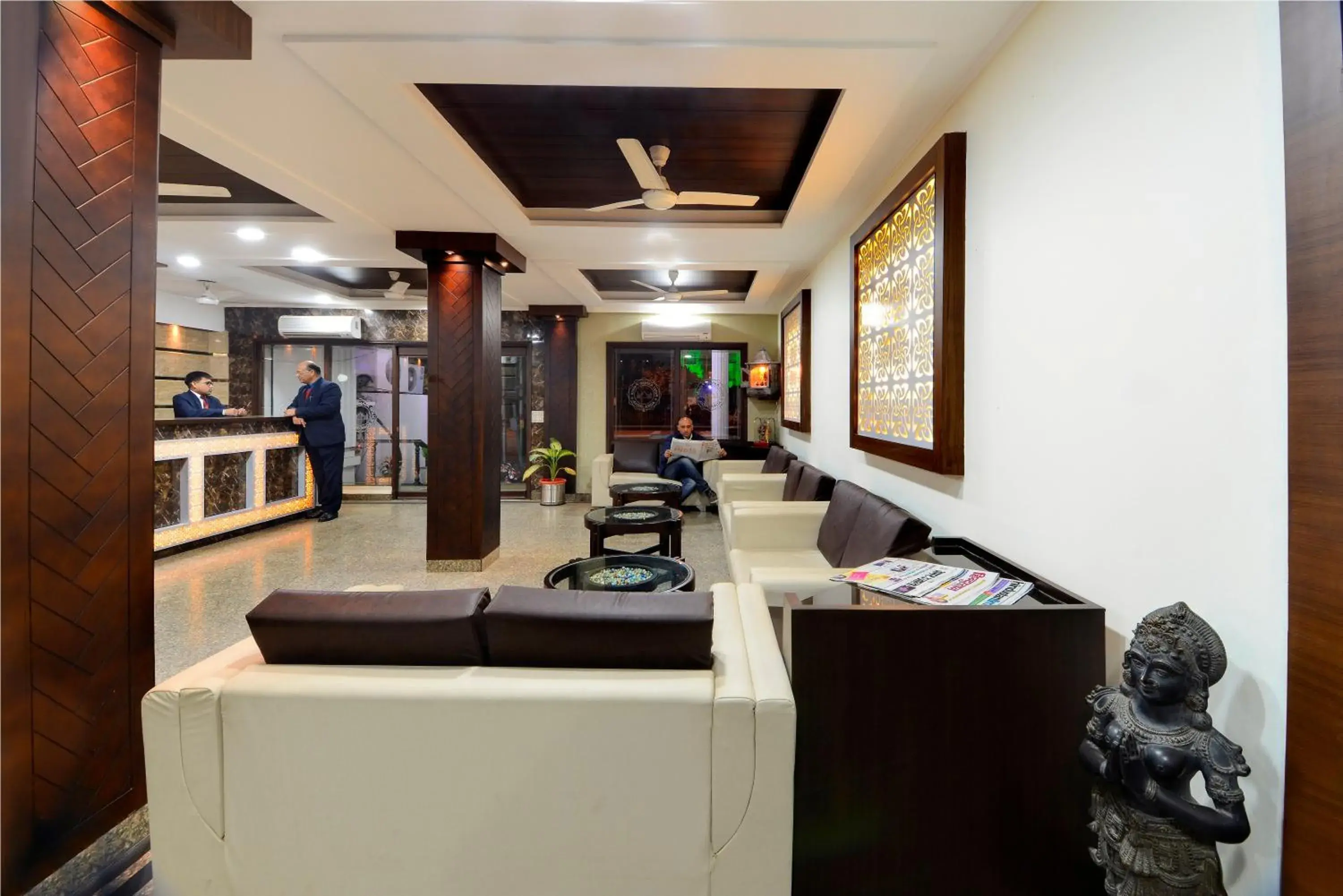 Lobby or reception in Hotel Ashish Palace Lobby or reception in Hotel Ashish Palace