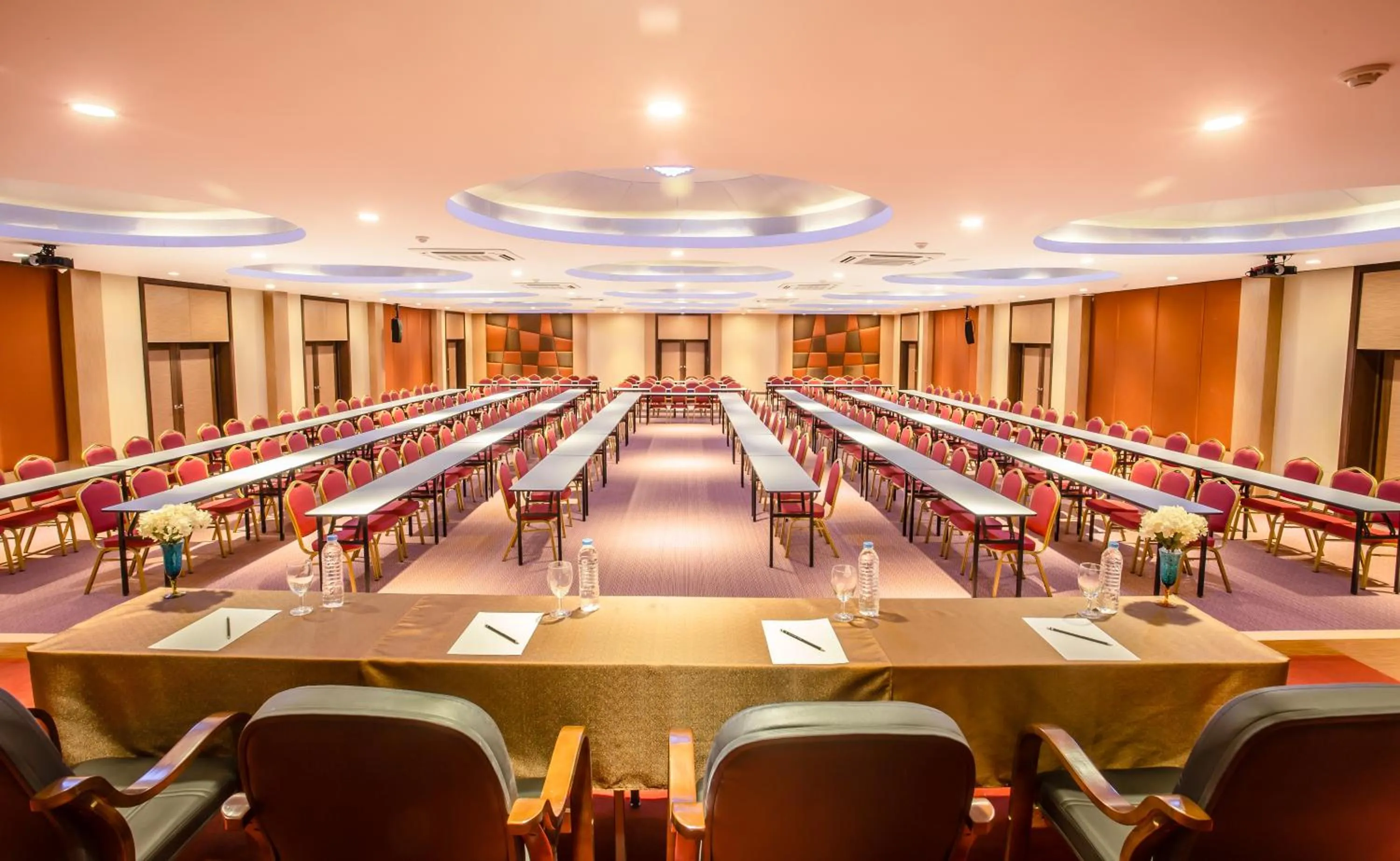 Meeting/conference room in Saint Tropez Beach Hotel