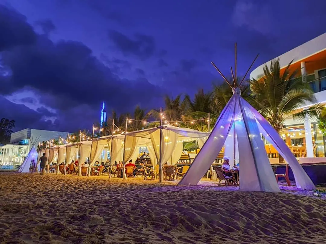 Saint Tropez Beach Hotel