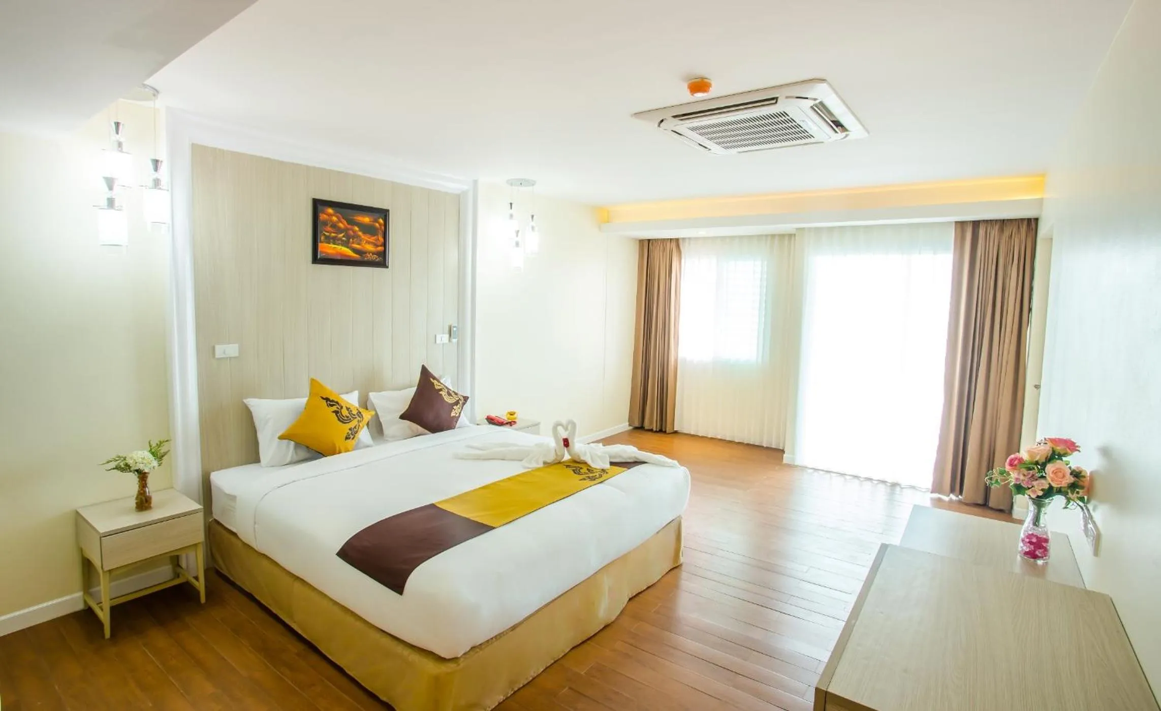 Executive Suite in Saint Tropez Beach Hotel