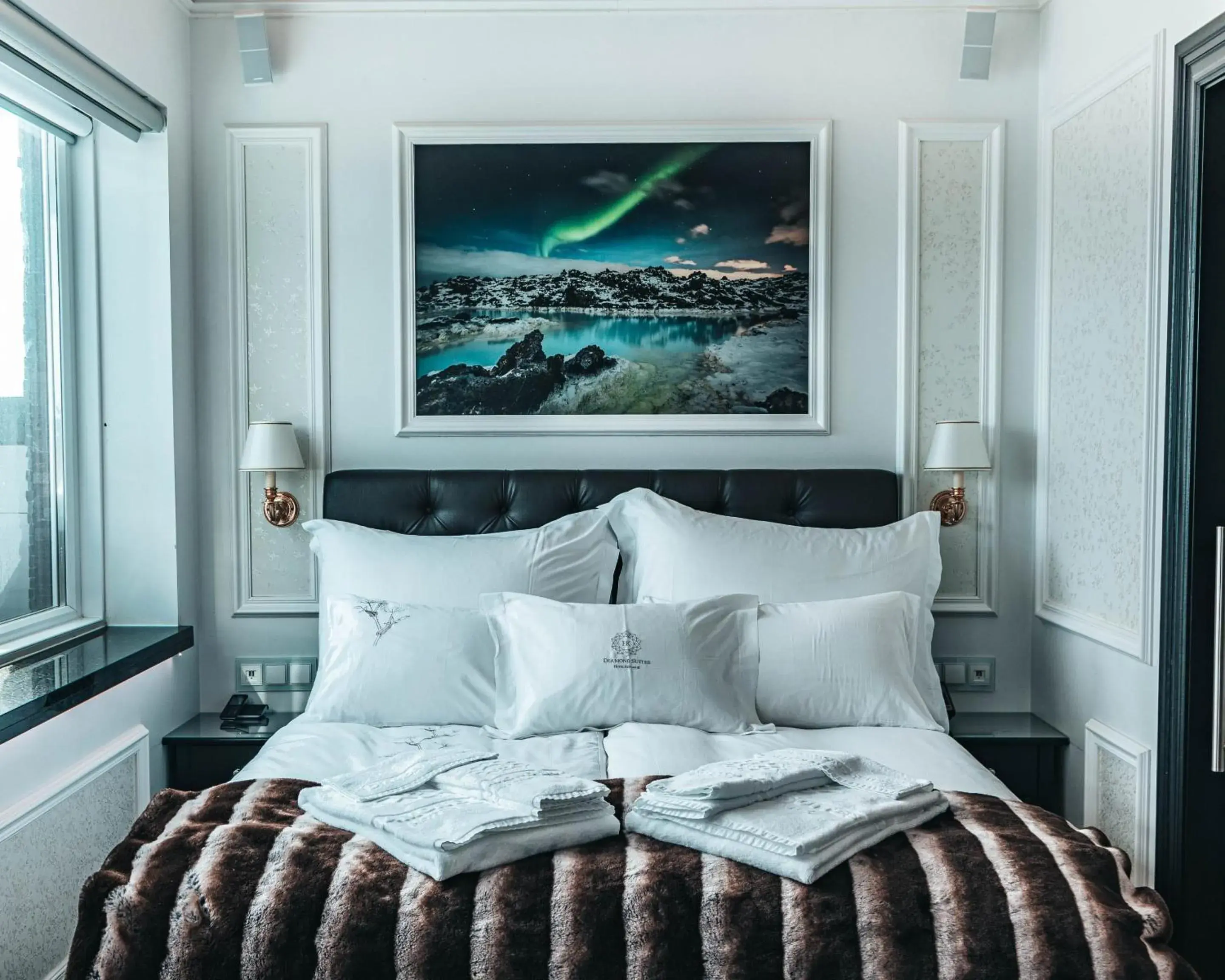 Bedroom, Bed in Diamond Suites by Reykjavik Keflavik Airport Bedroom, Bed in Diamond Suites by Reykjavik Keflavik Airport