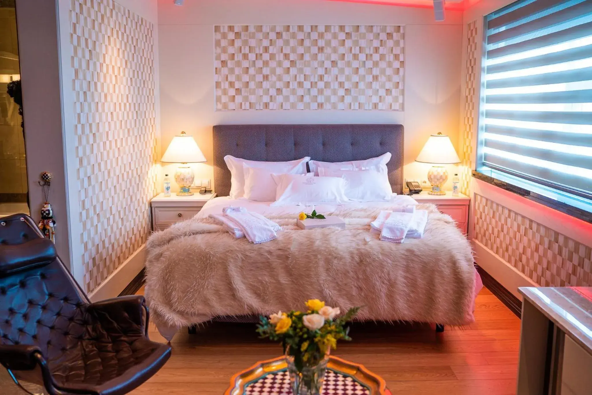 Bedroom, Bed in Diamond Suites by Reykjavik Keflavik Airport Bedroom, Bed in Diamond Suites by Reykjavik Keflavik Airport