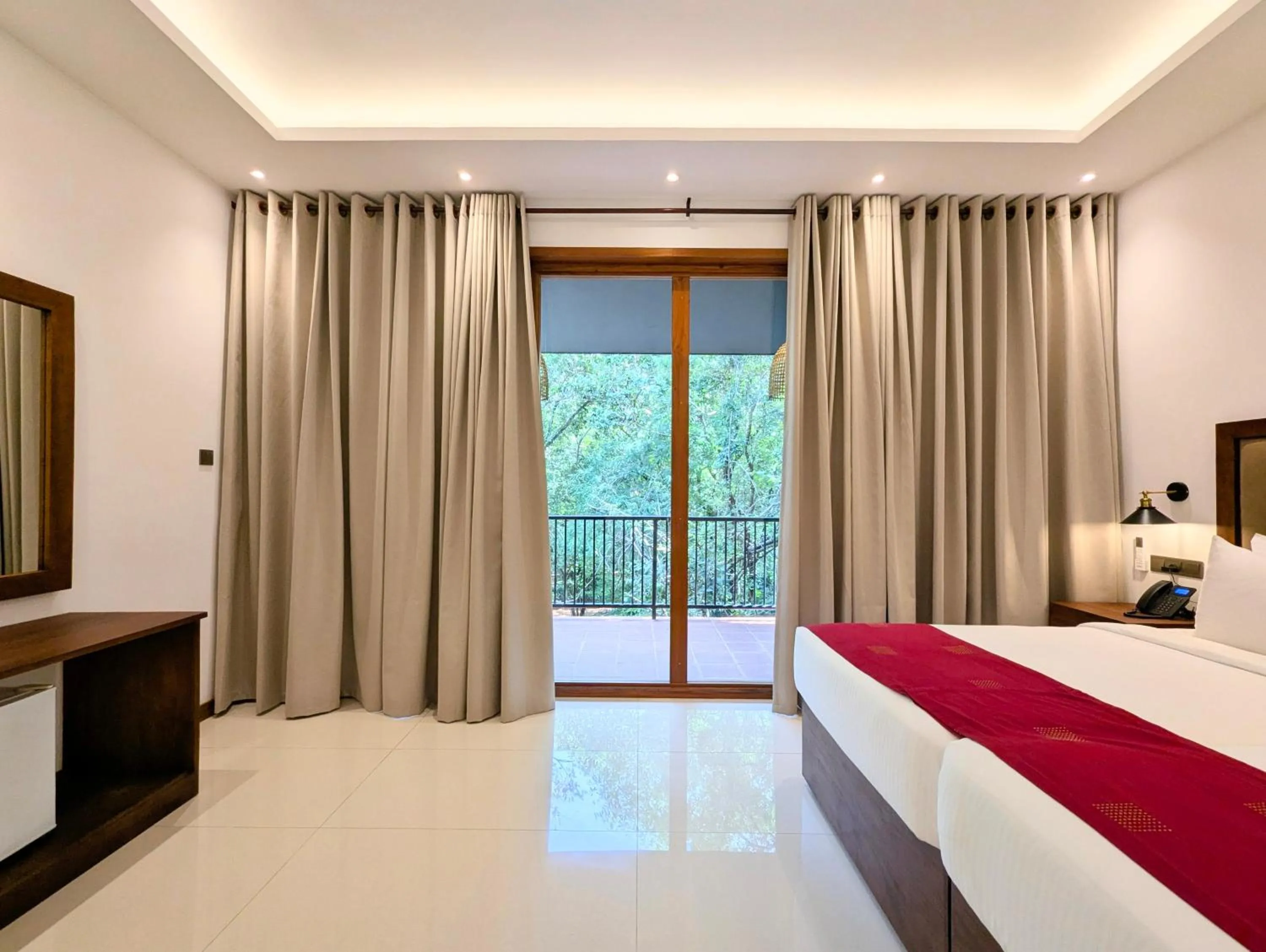 Bedroom, Bed in Pinthaliya Resort