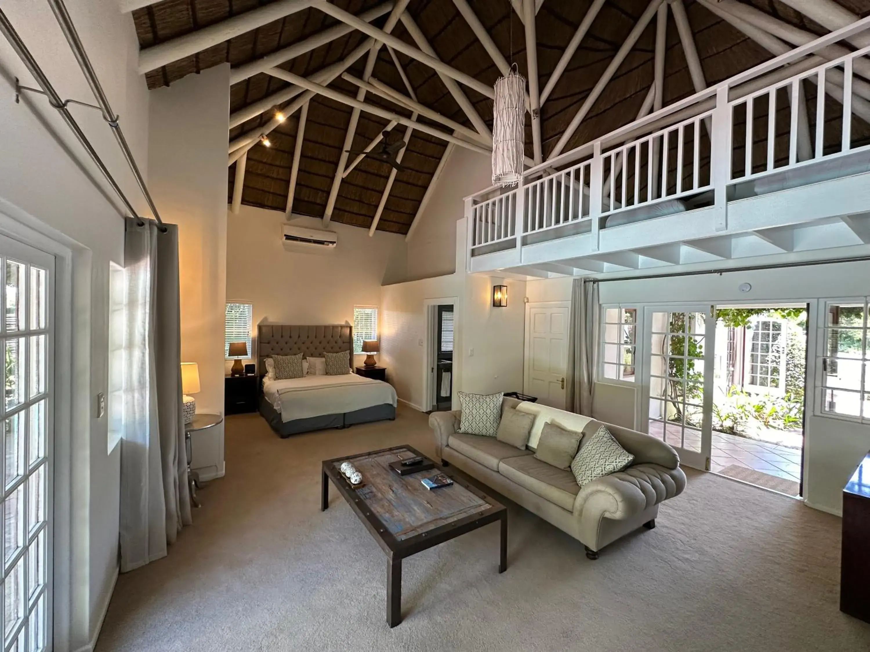 Seating area, Bed in Wedgeview Country House & Spa Seating area, Bed in Wedgeview Country House & Spa