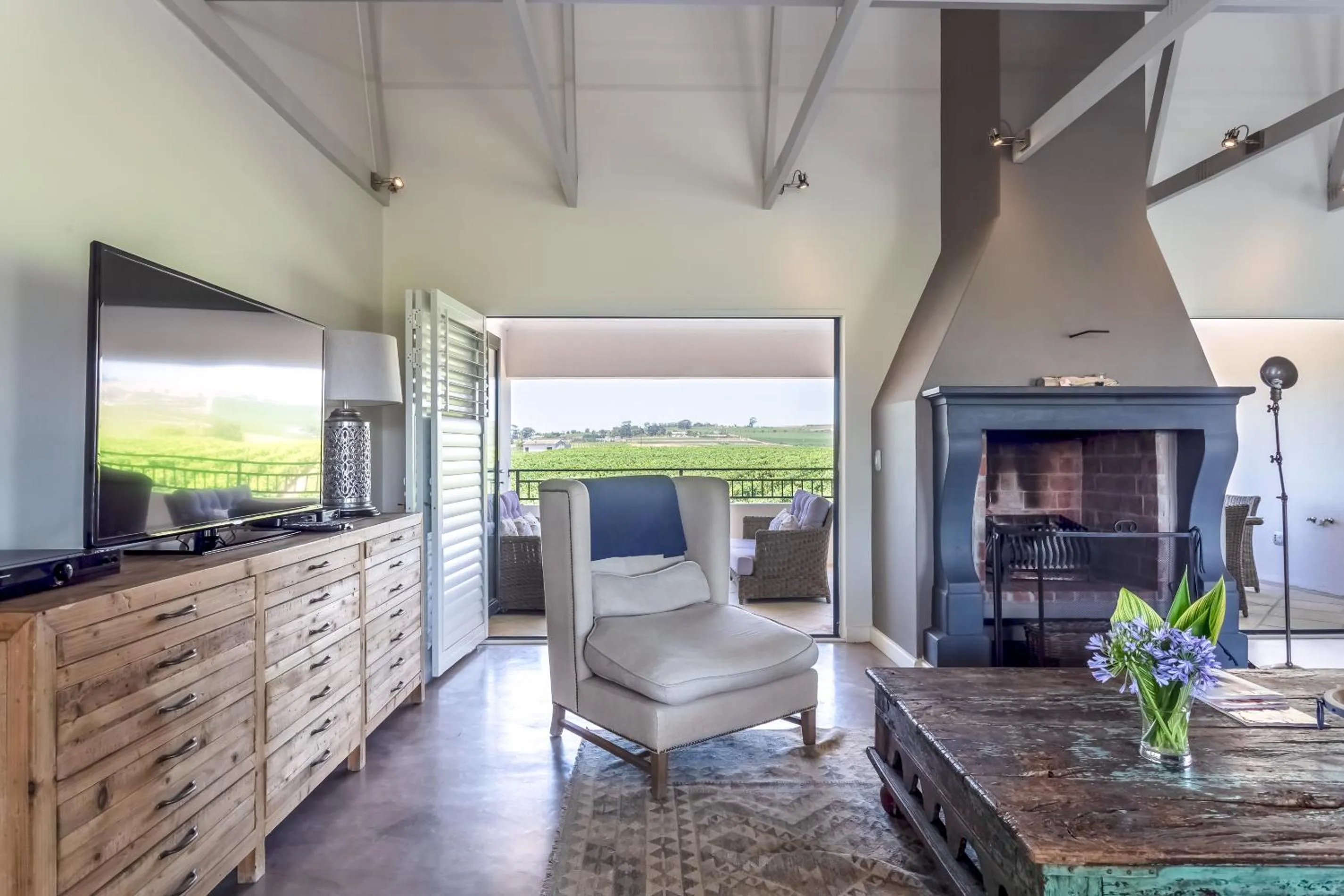 TV and multimedia in Wedgeview Country House & Spa