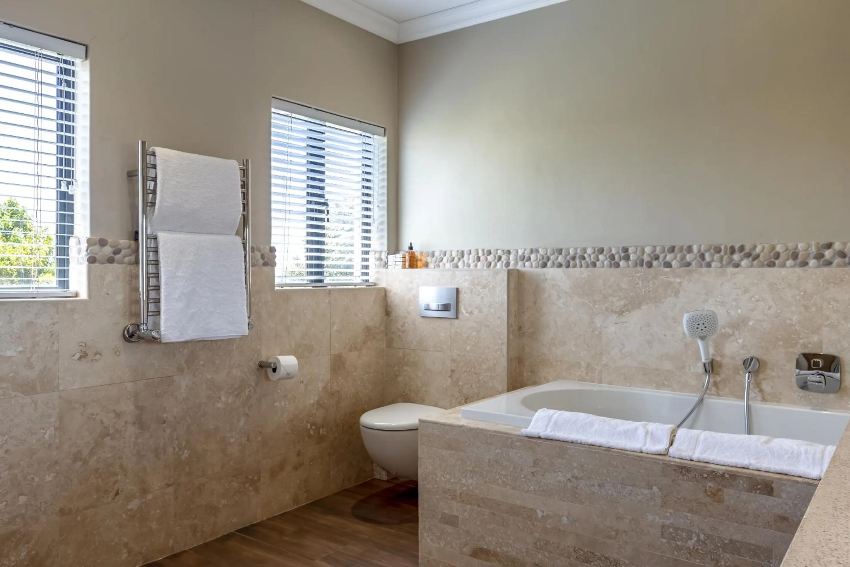 Bathroom in Wedgeview Country House & Spa