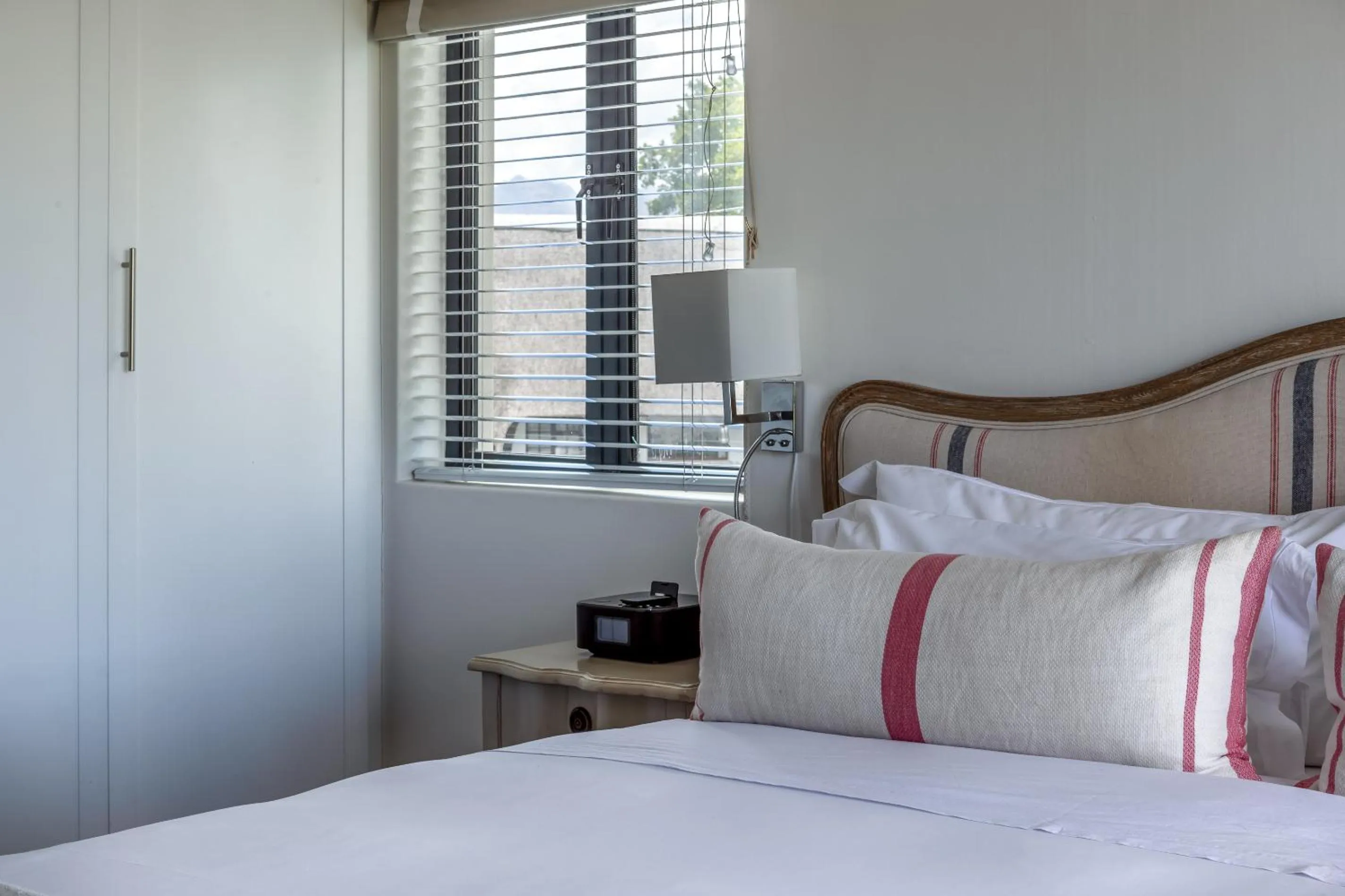 Bed in Wedgeview Country House & Spa