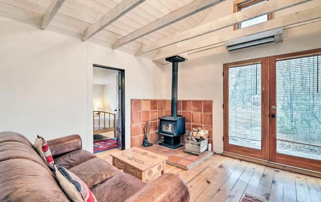 Taos Goji Farm & Eco-Lodge Retreat