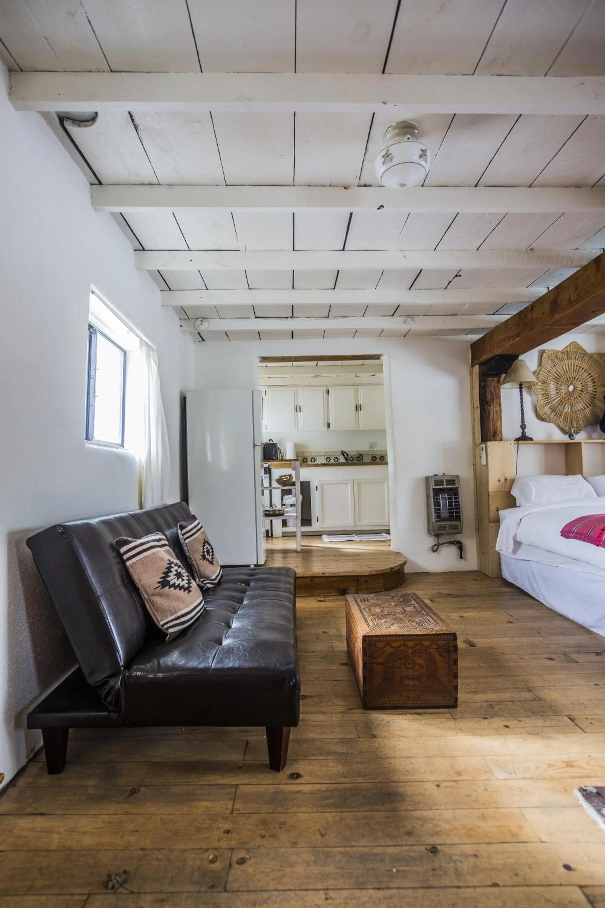 Bed in Taos Goji Farm & Eco-Lodge Retreat