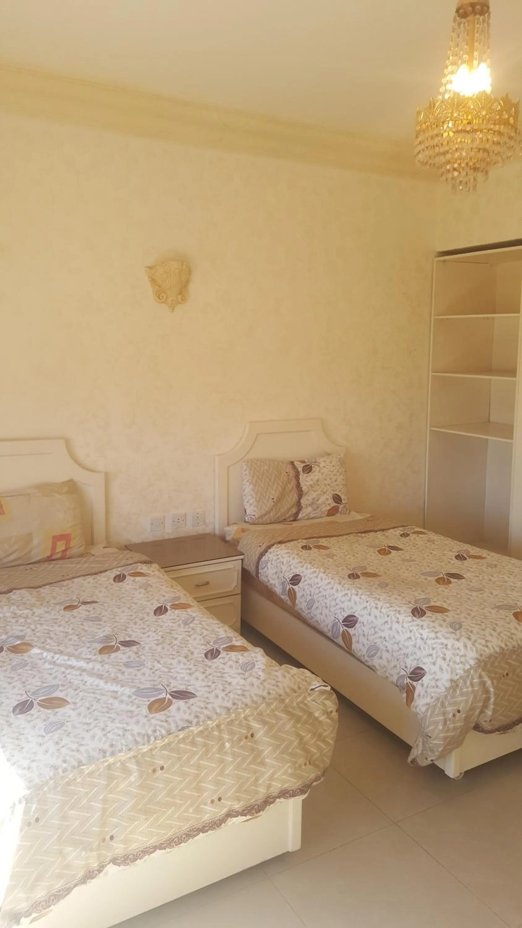 Bed in Al Khaleej Hotel Apartments