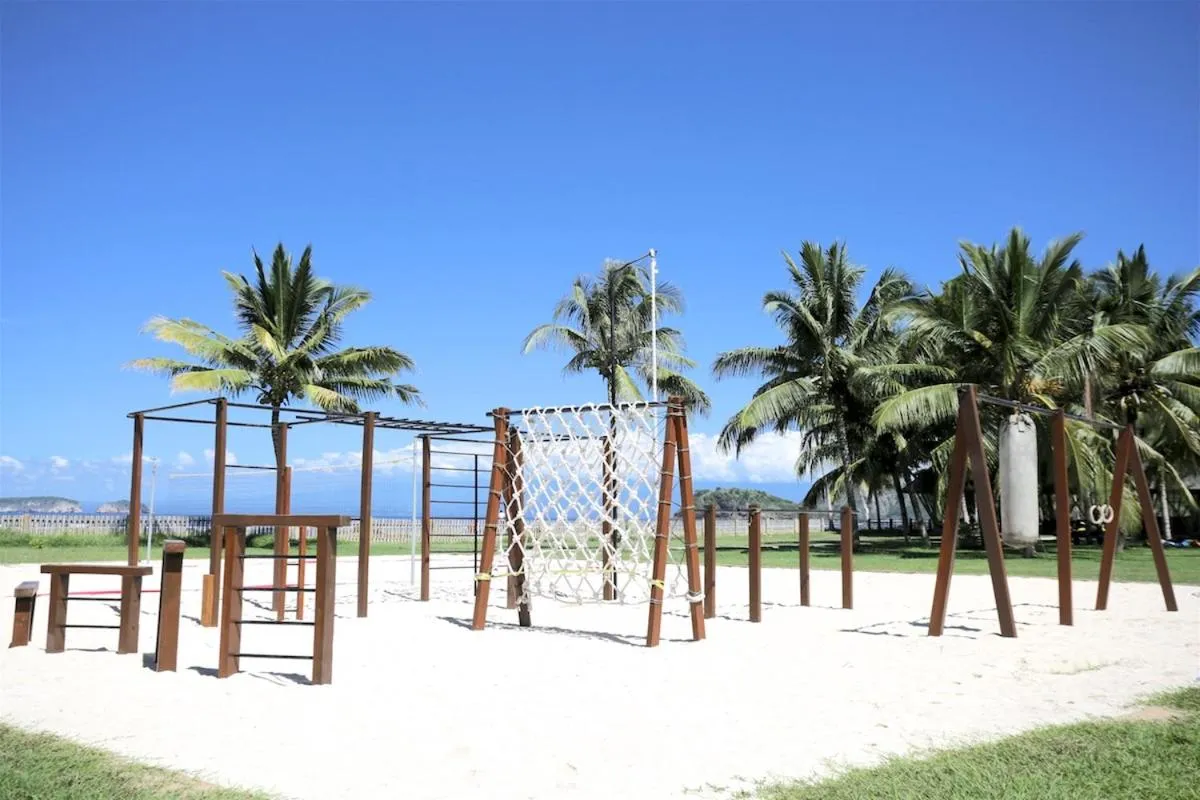 Property building in Whales and Waves