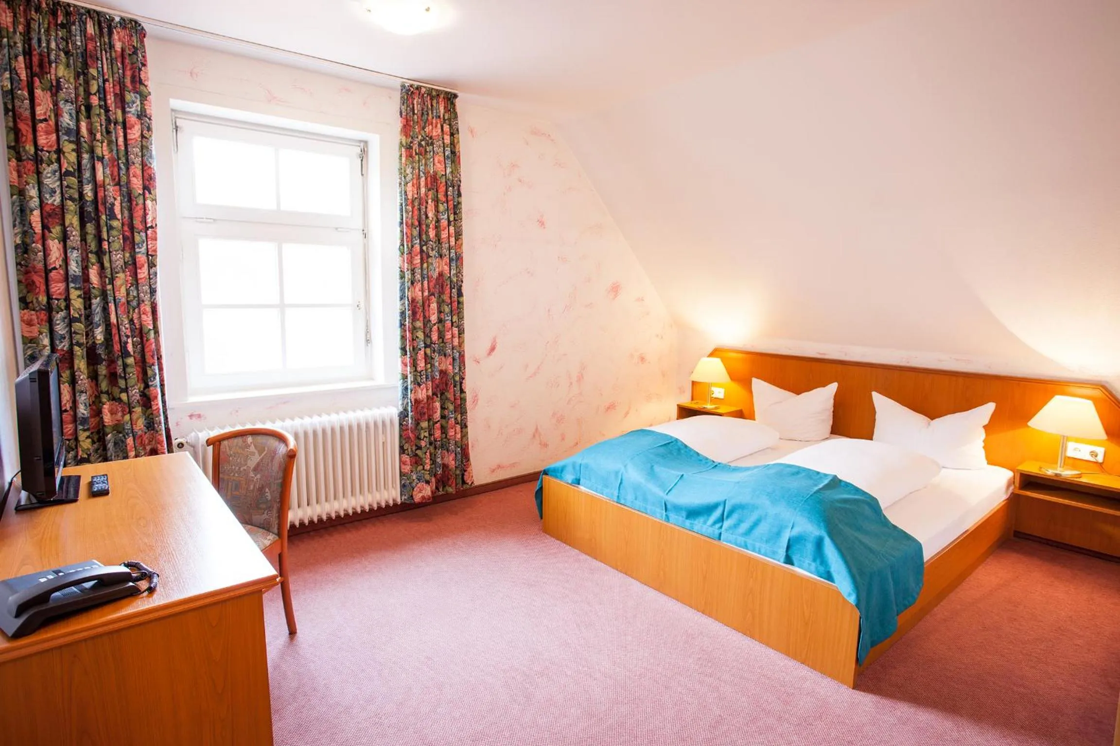 Day, Bed in Hotel Alter Wolf