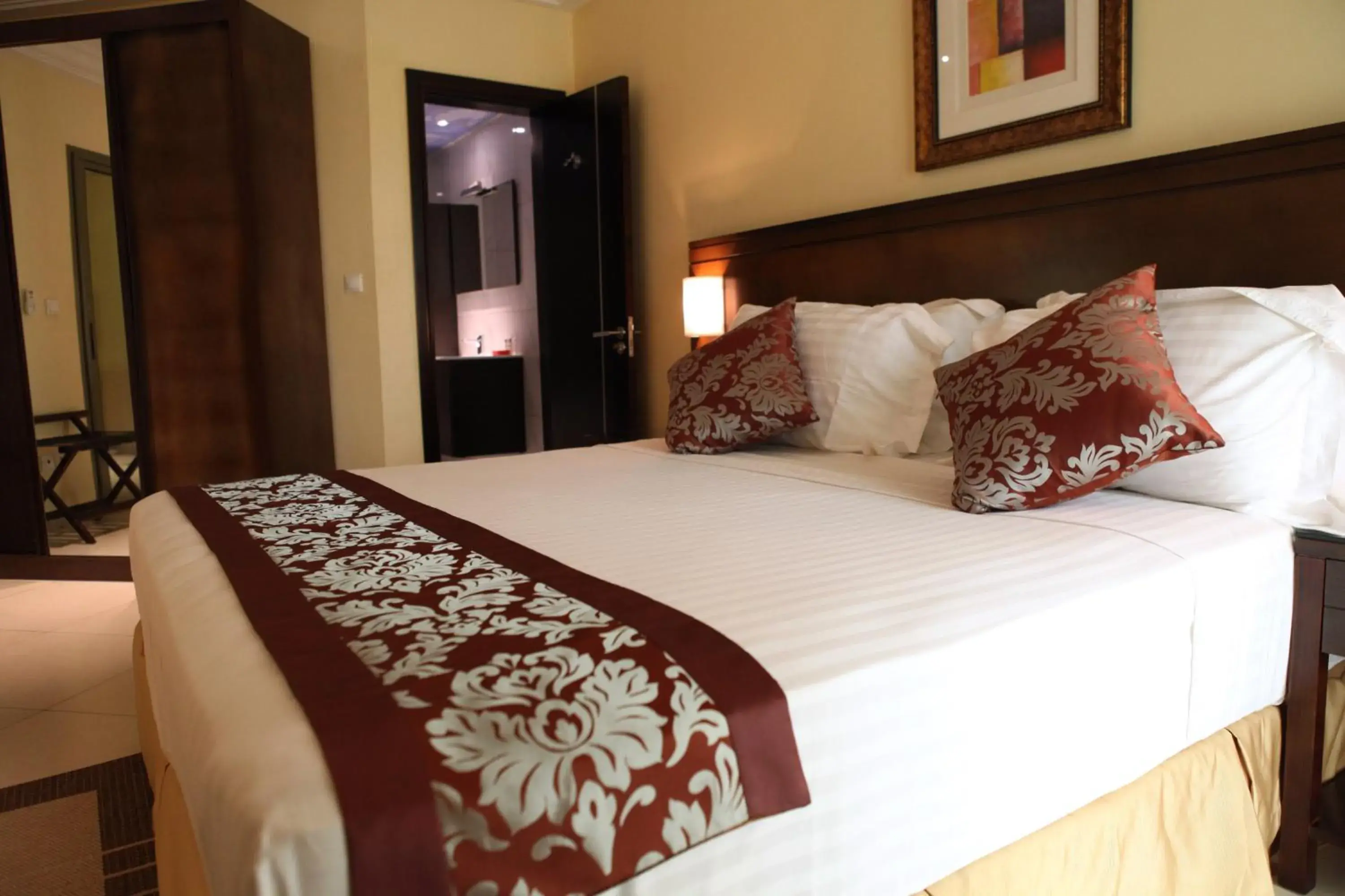 Two-Bedroom Deluxe Apartment with Balcony in Grand MiCasa ACI 2000 Two-Bedroom Deluxe Apartment with Balcony in Grand MiCasa ACI 2000
