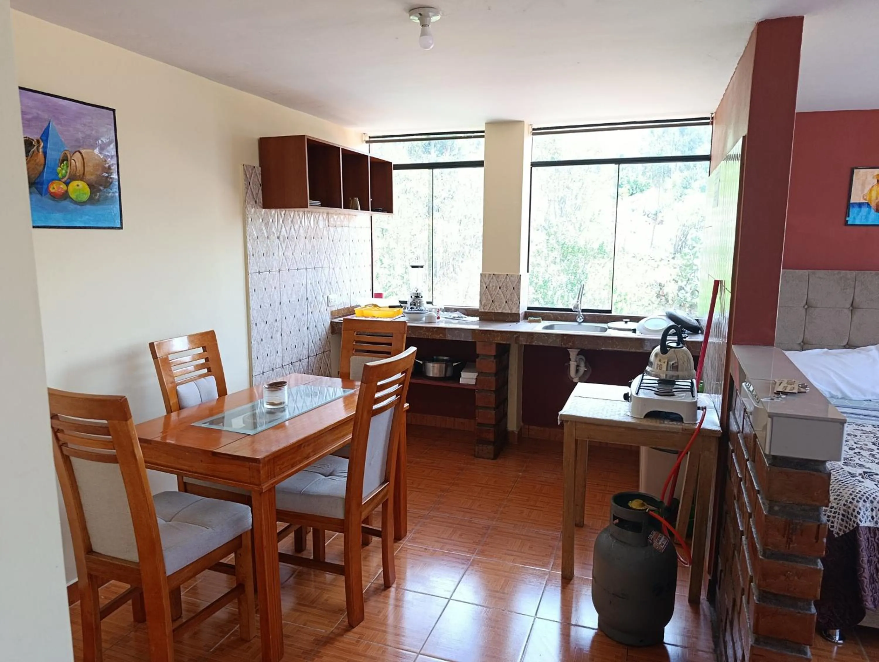 Hostal Ayllu con cochera