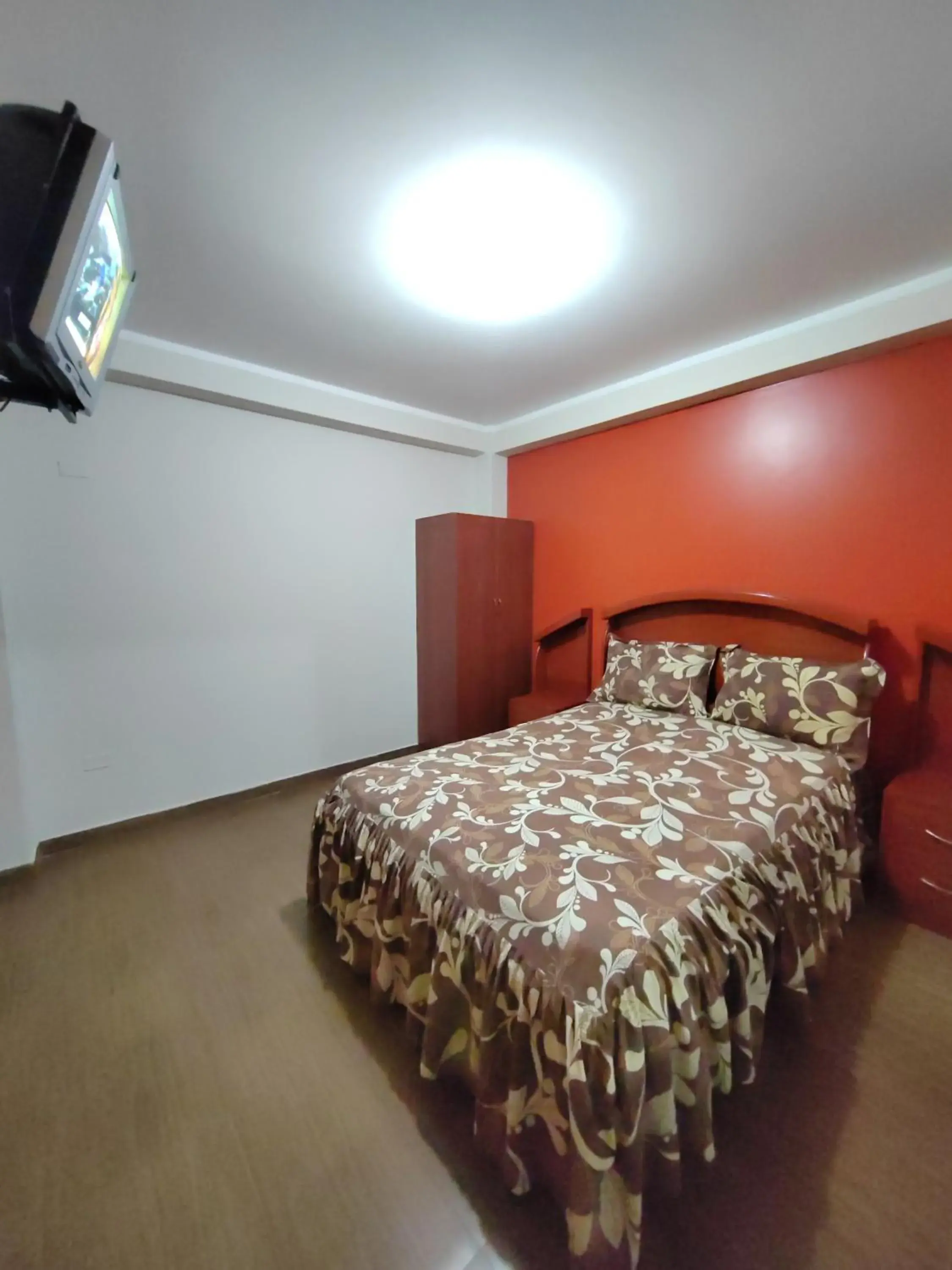 Double Room with Shared Bathroom - single occupancy in Hostal Bryan Double Room with Shared Bathroom - single occupancy in Hostal Bryan