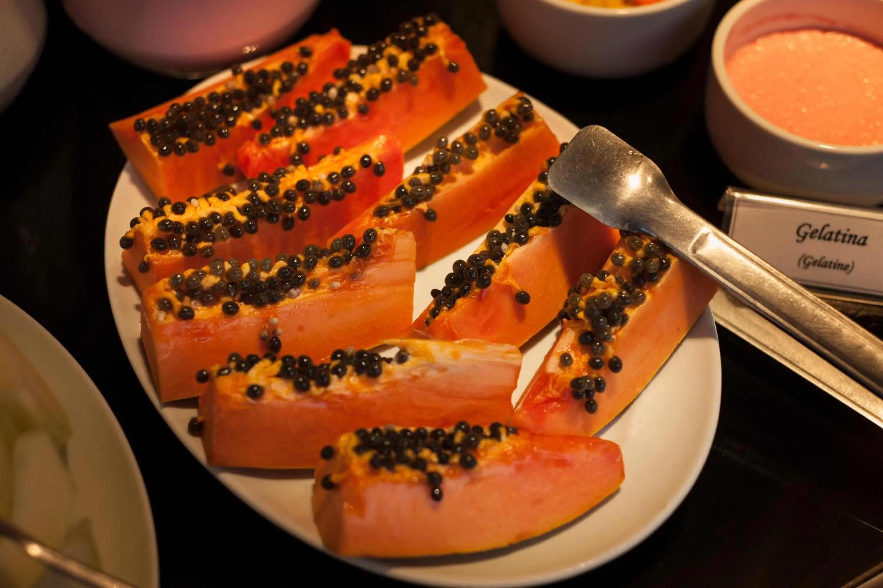 Breakfast in Tryp by Wyndham Varginha Cafe Royal