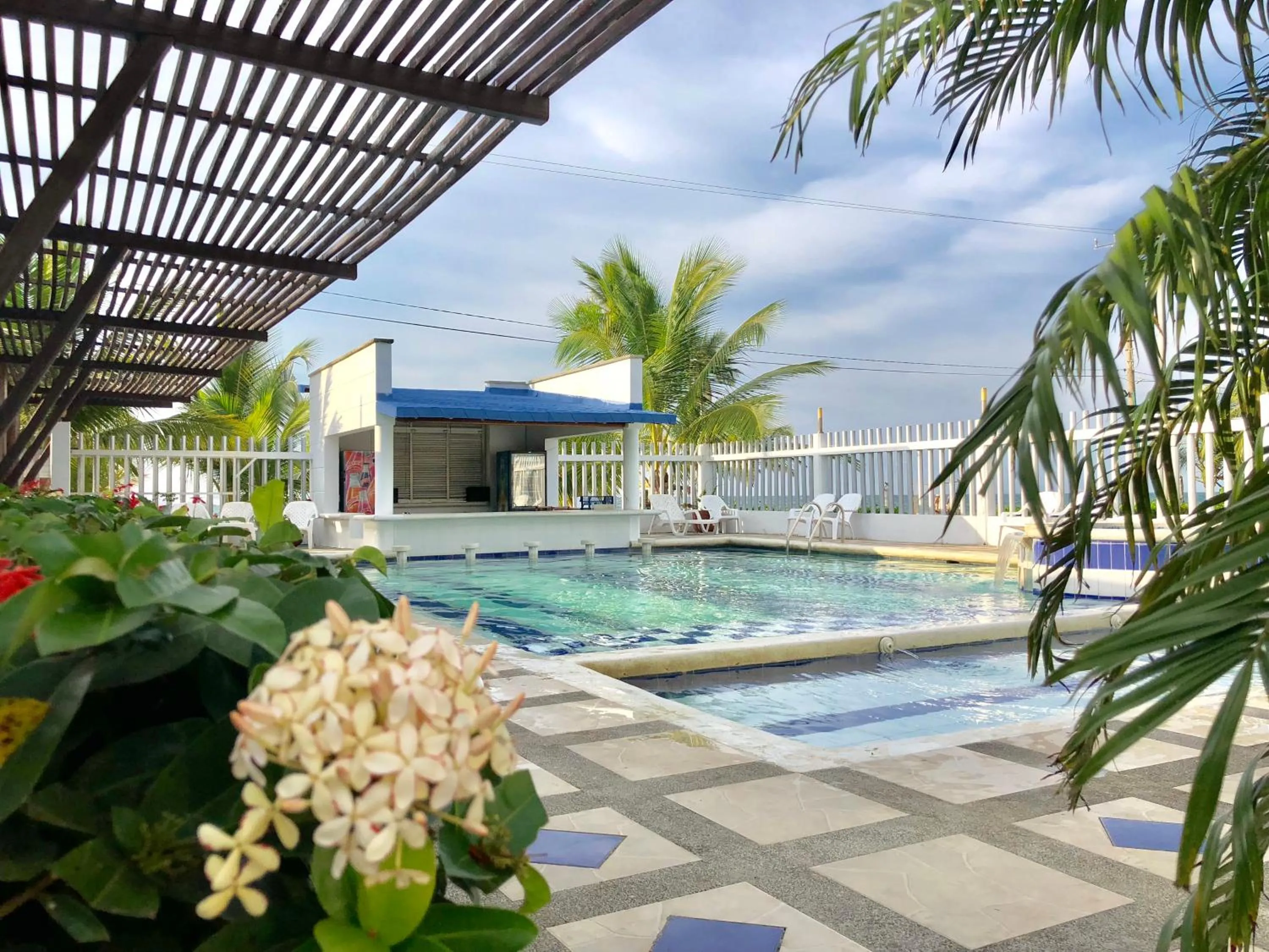 Blue Apartahotel