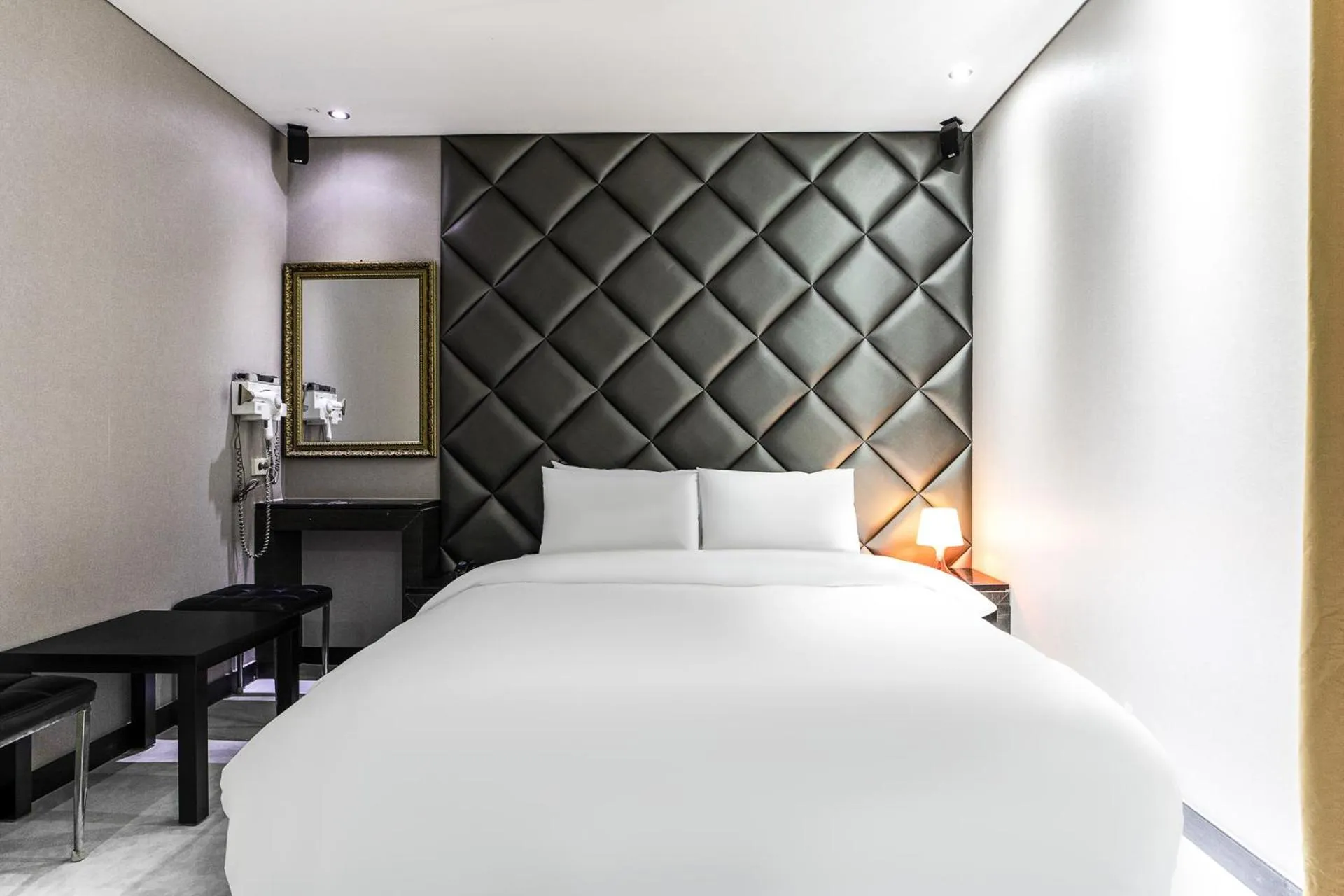 Bed in Dongtan Hotel Bella