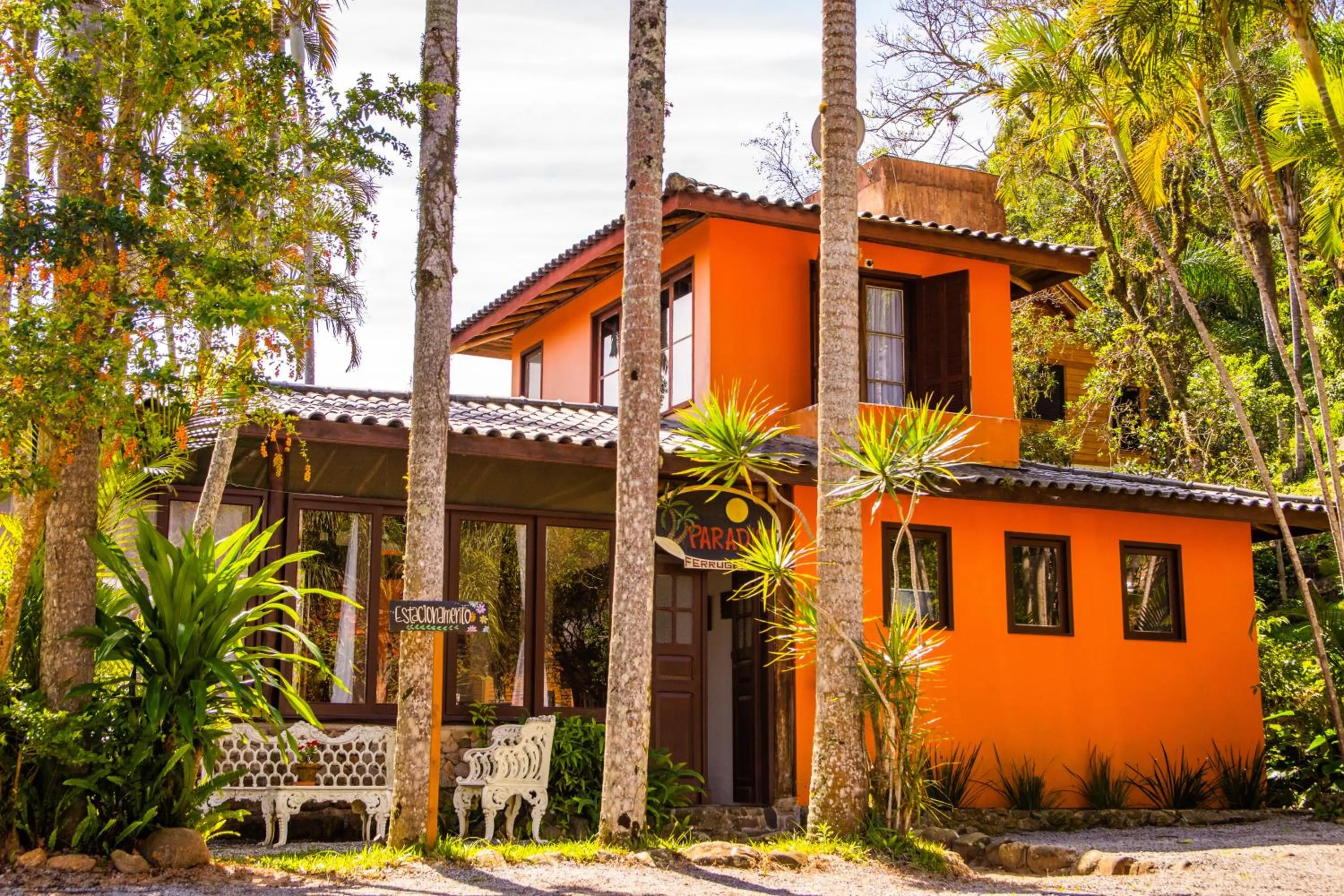 Property building in Pousada Paradise Ferrugem