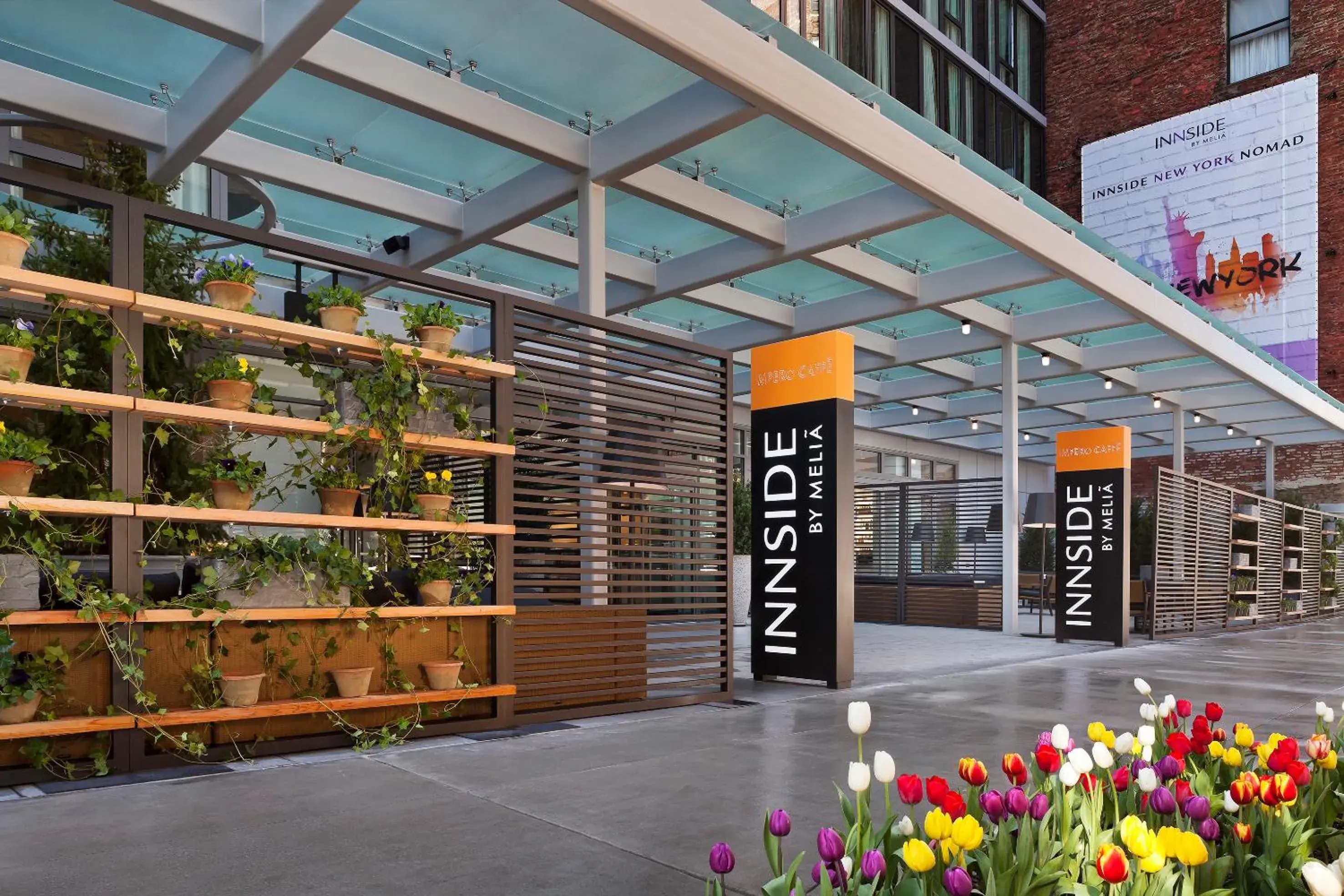 Facade/entrance in INNSiDE by Meliá New York Nomad Facade/entrance in INNSiDE by Meliá New York Nomad