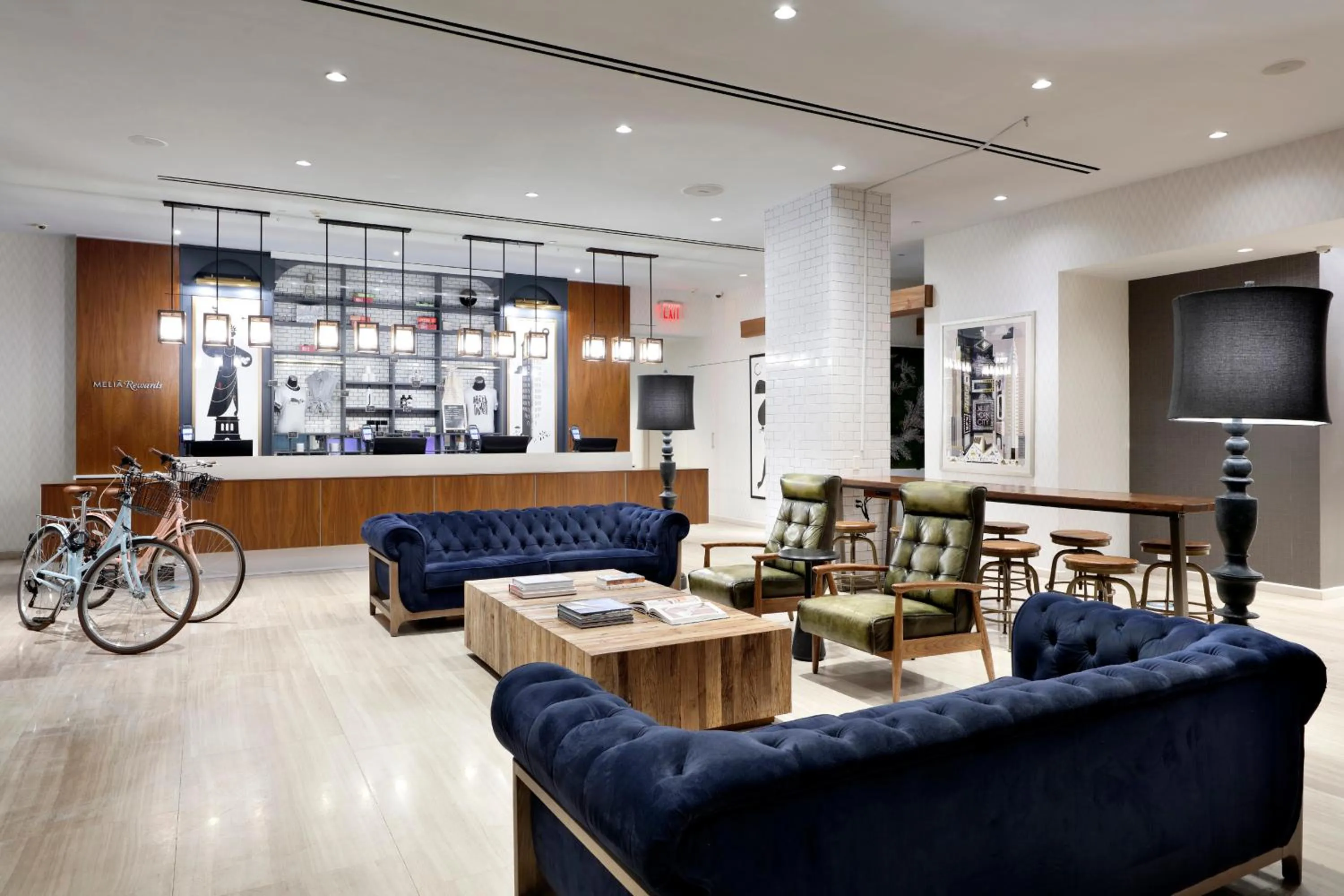 Seating area in INNSiDE by Meliá New York Nomad