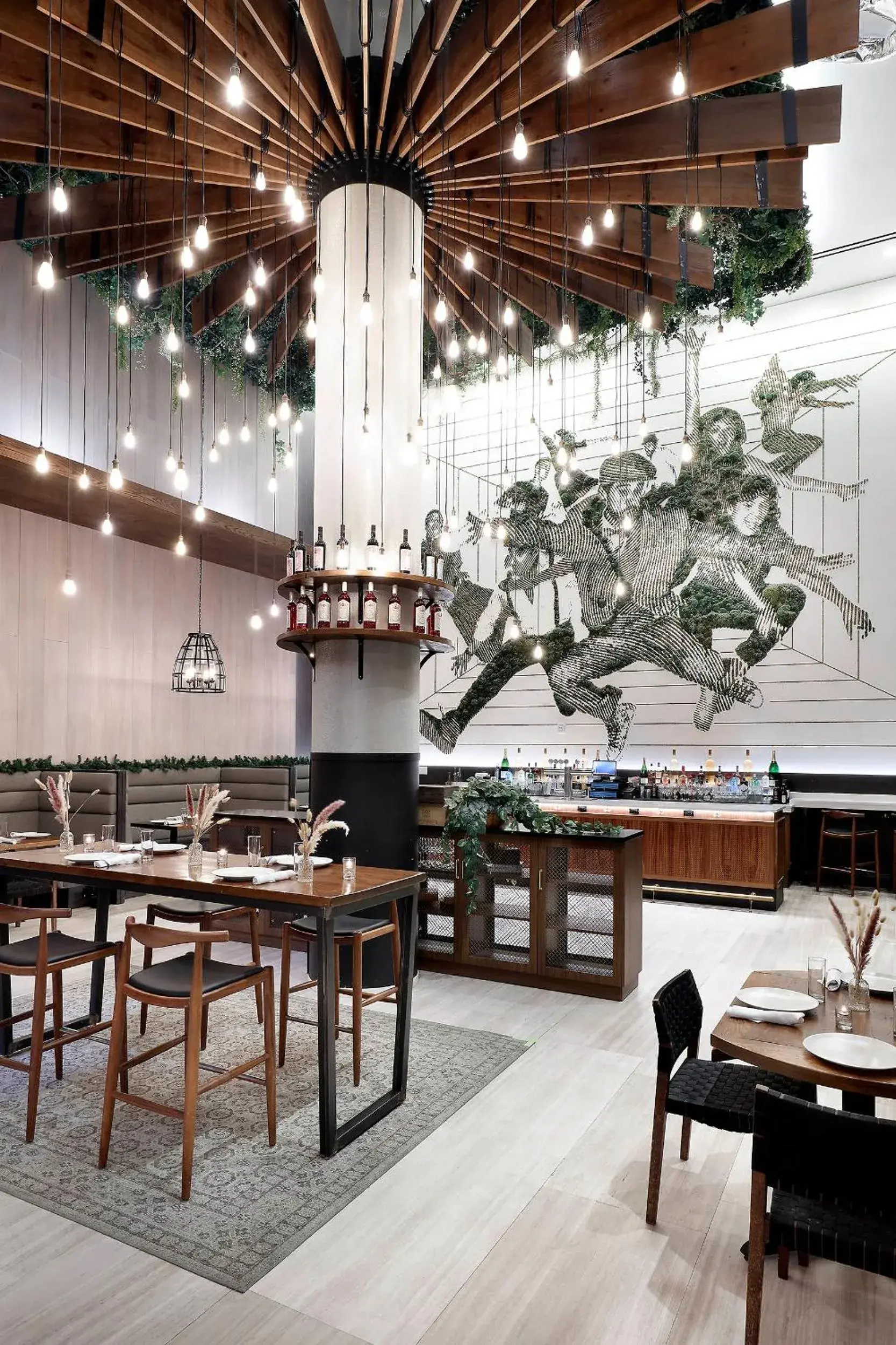 Lounge or bar in INNSiDE by Meliá New York Nomad Lounge or bar in INNSiDE by Meliá New York Nomad