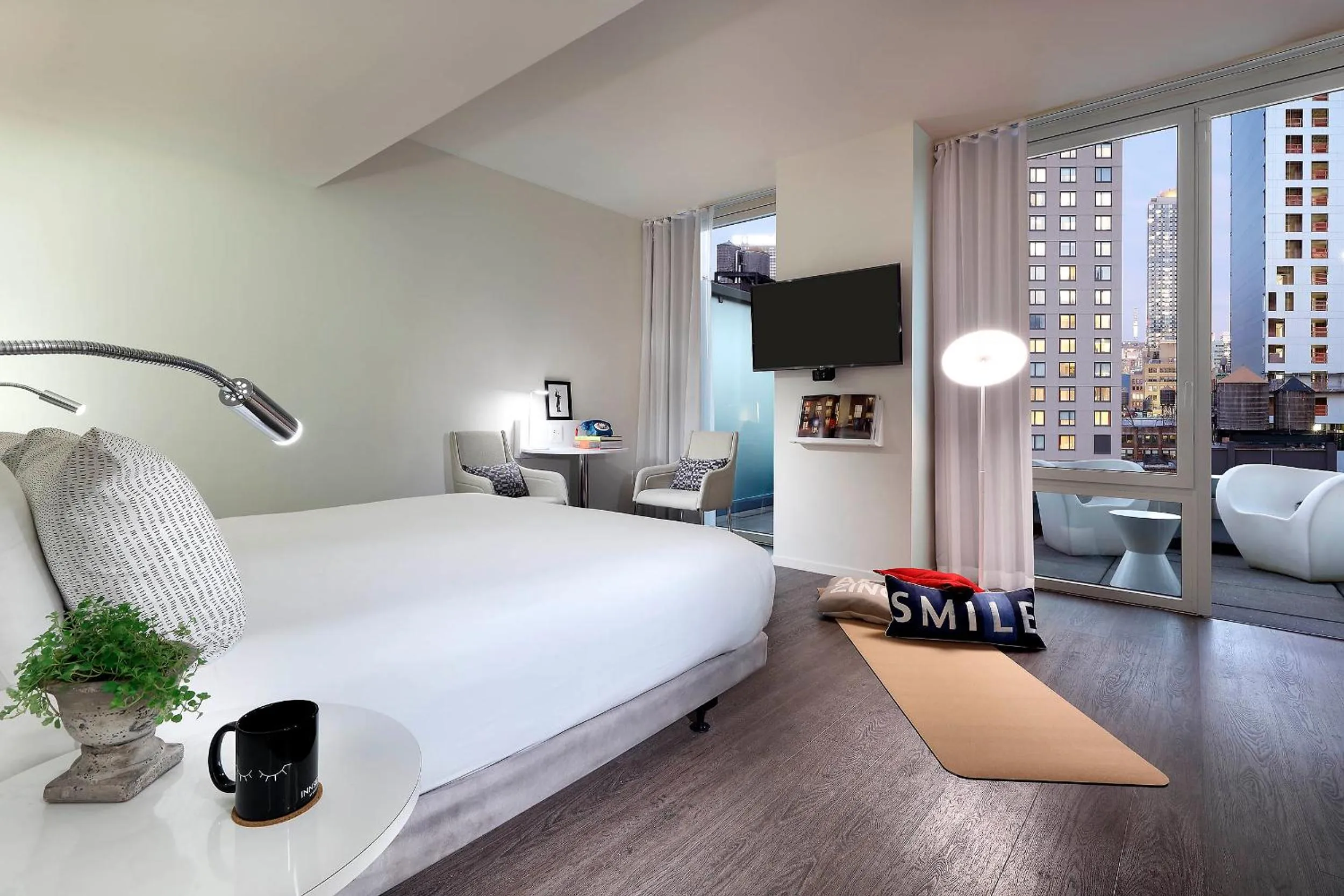 Bed in INNSiDE by Meliá New York Nomad