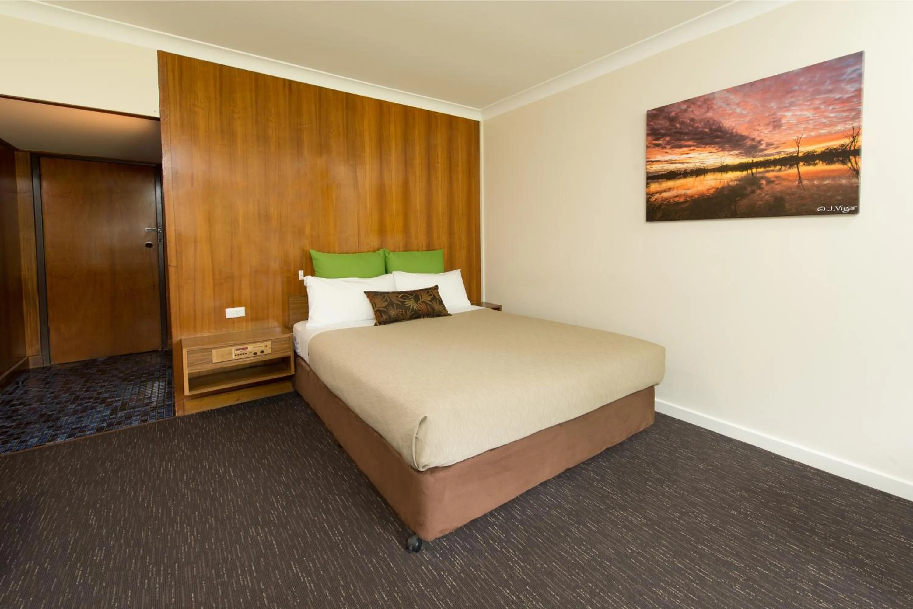 Bedroom, Bed in Renmark Country Club