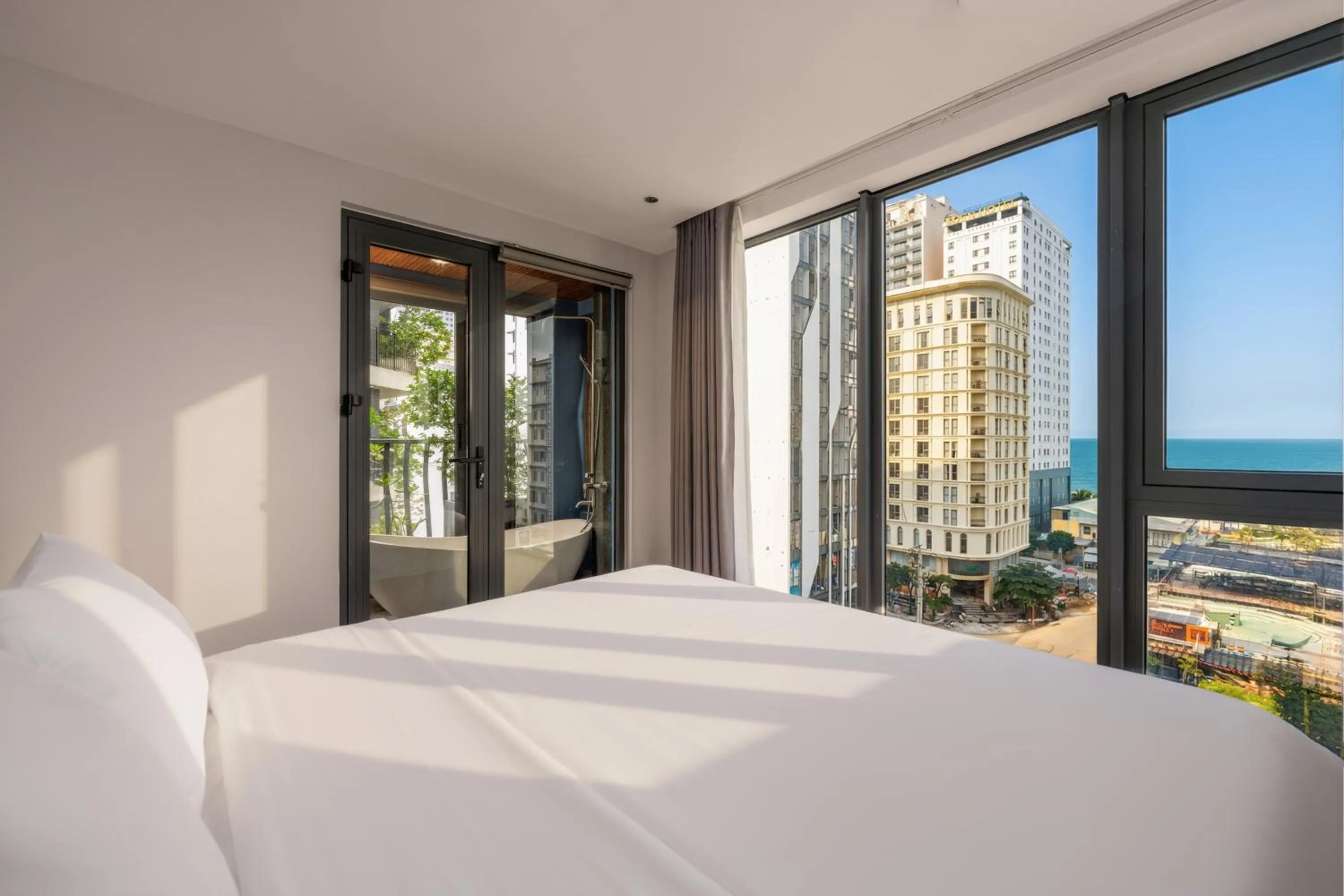 Bed in Taian Hotel & Apartment