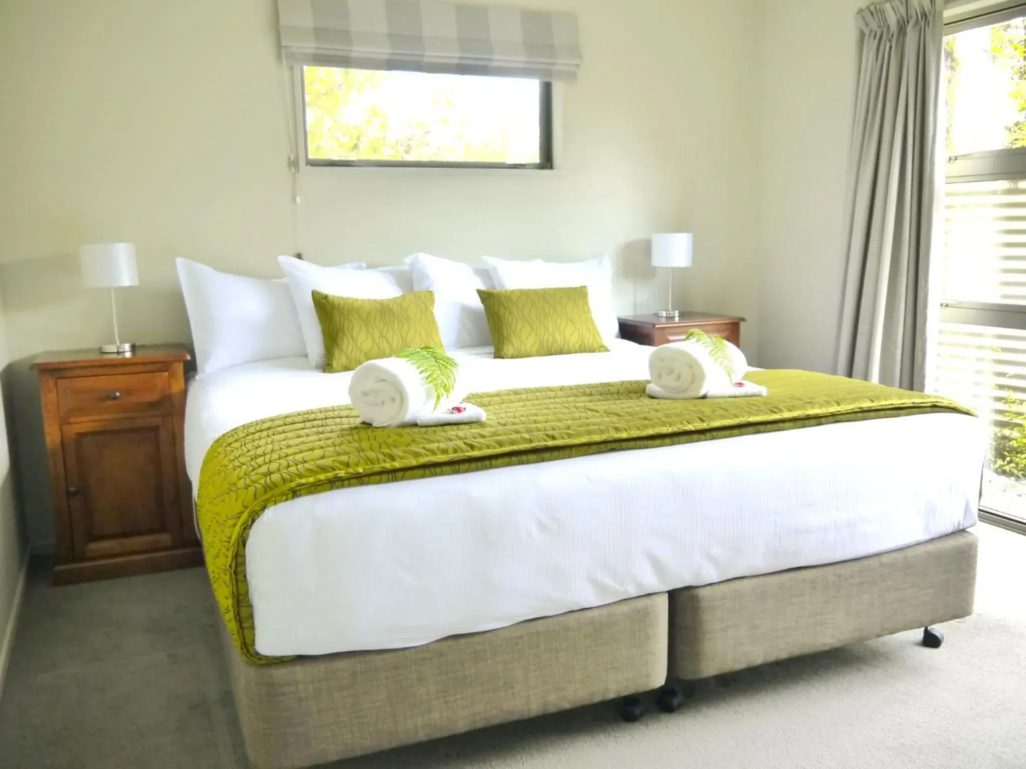 Bedroom, Bed in Franz Josef Treetops Bedroom, Bed in Franz Josef Treetops