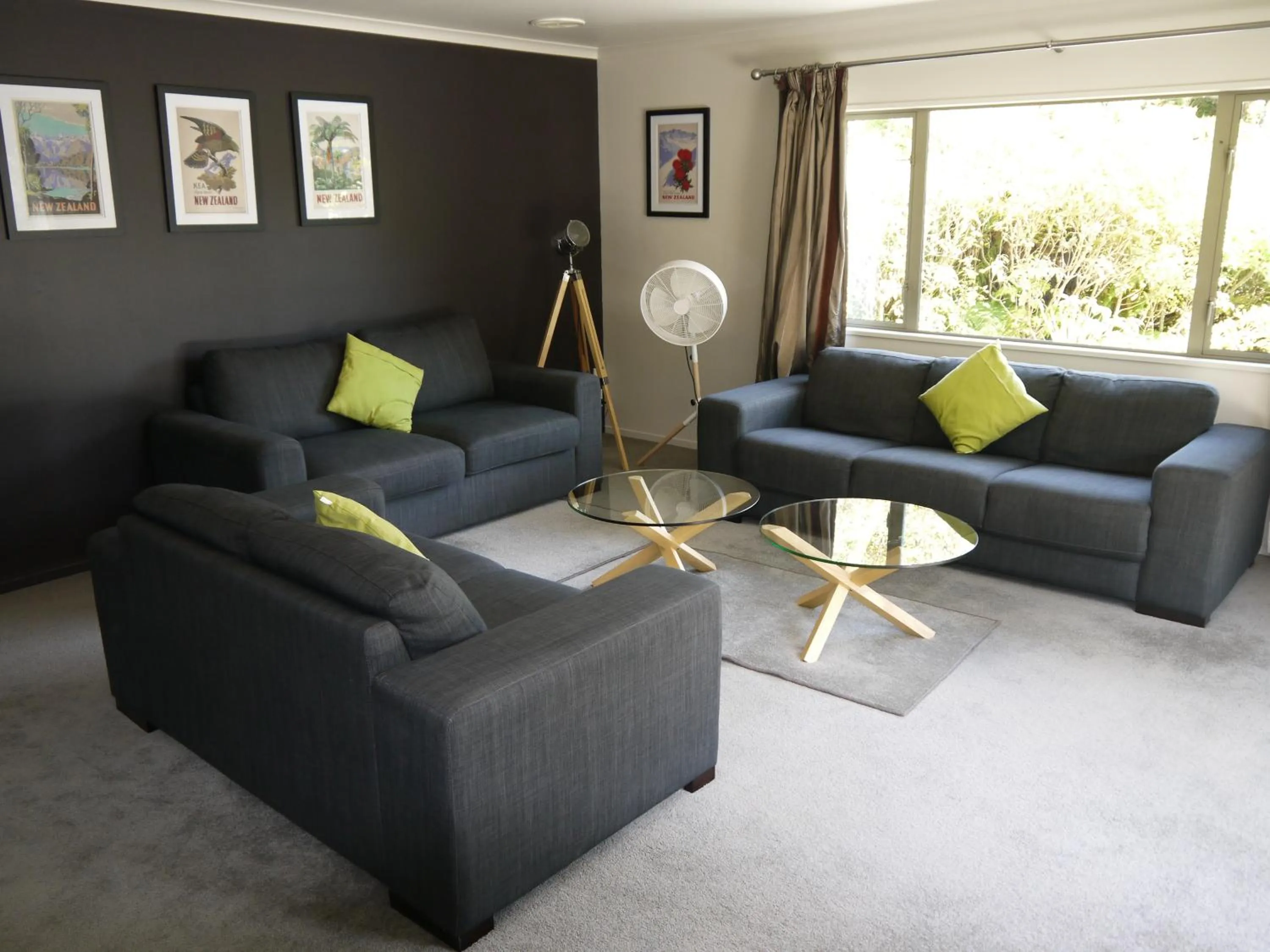 Living room in Franz Josef Treetops