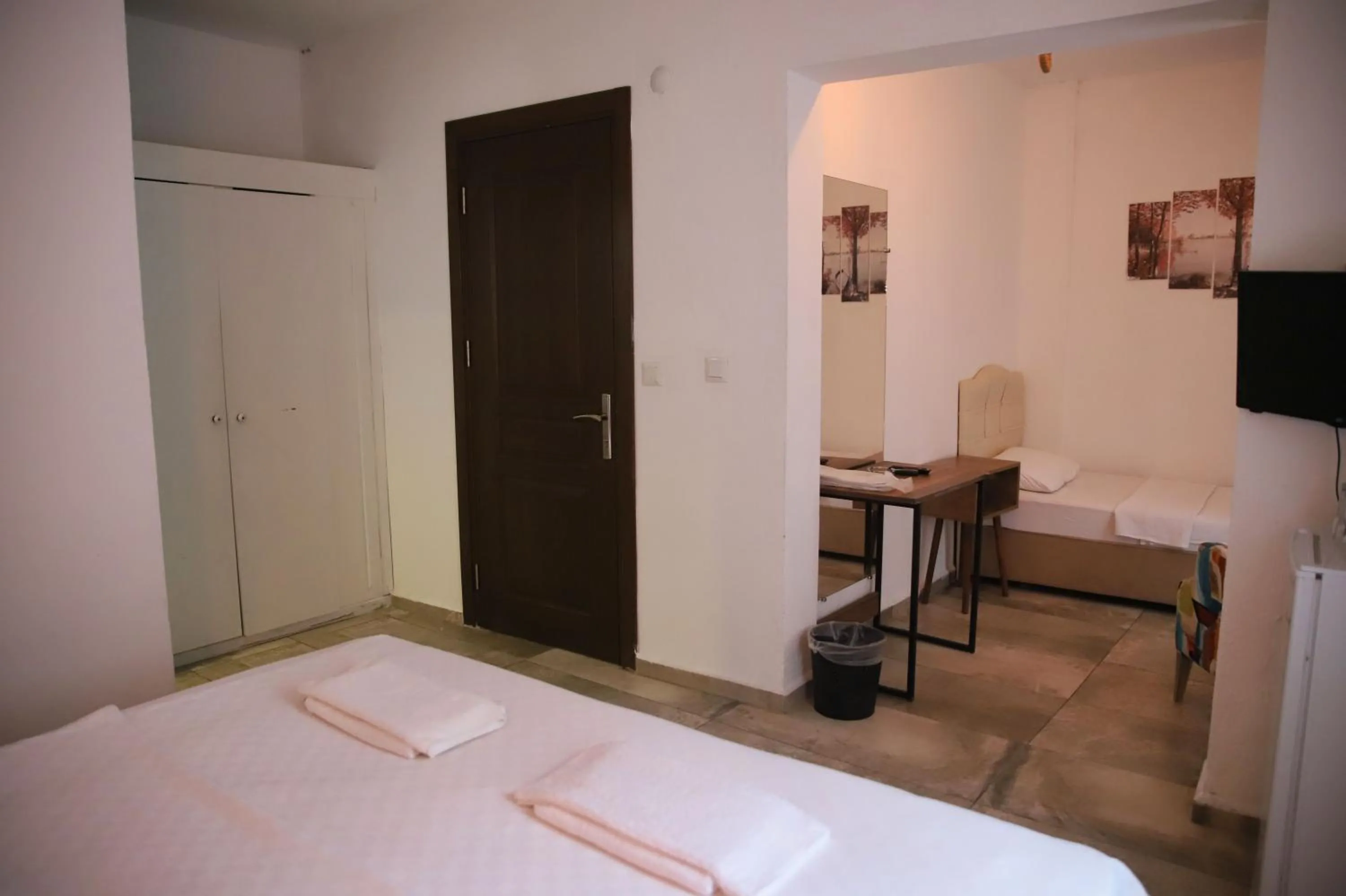 Triple Room with Balcony in Hotel Gumbet