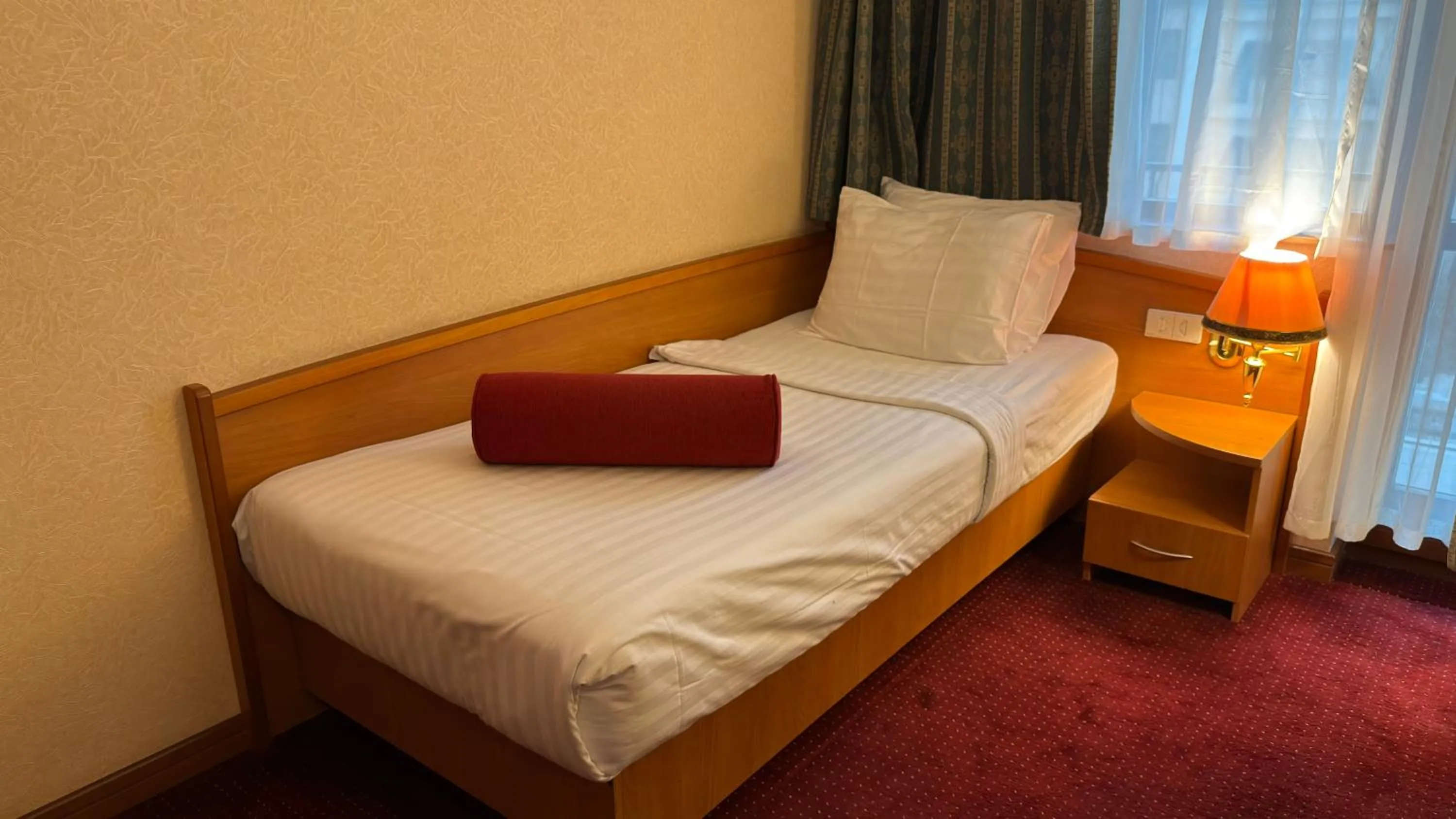 Bed in Khorezm Palace Hotel