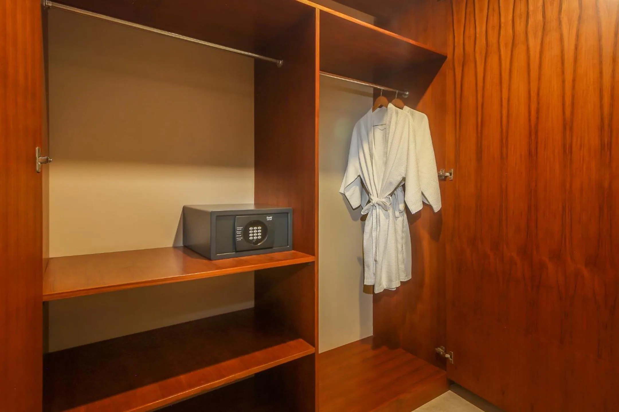 safe in d'Nusa Beach Club and Resort