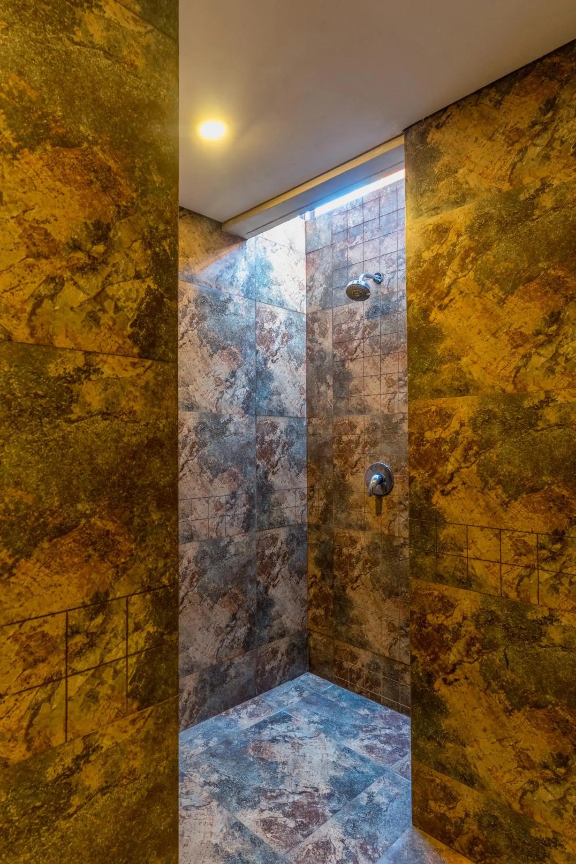 Super Deluxe Double Room in Radha Phala Resort & Spa Super Deluxe Double Room in Radha Phala Resort & Spa