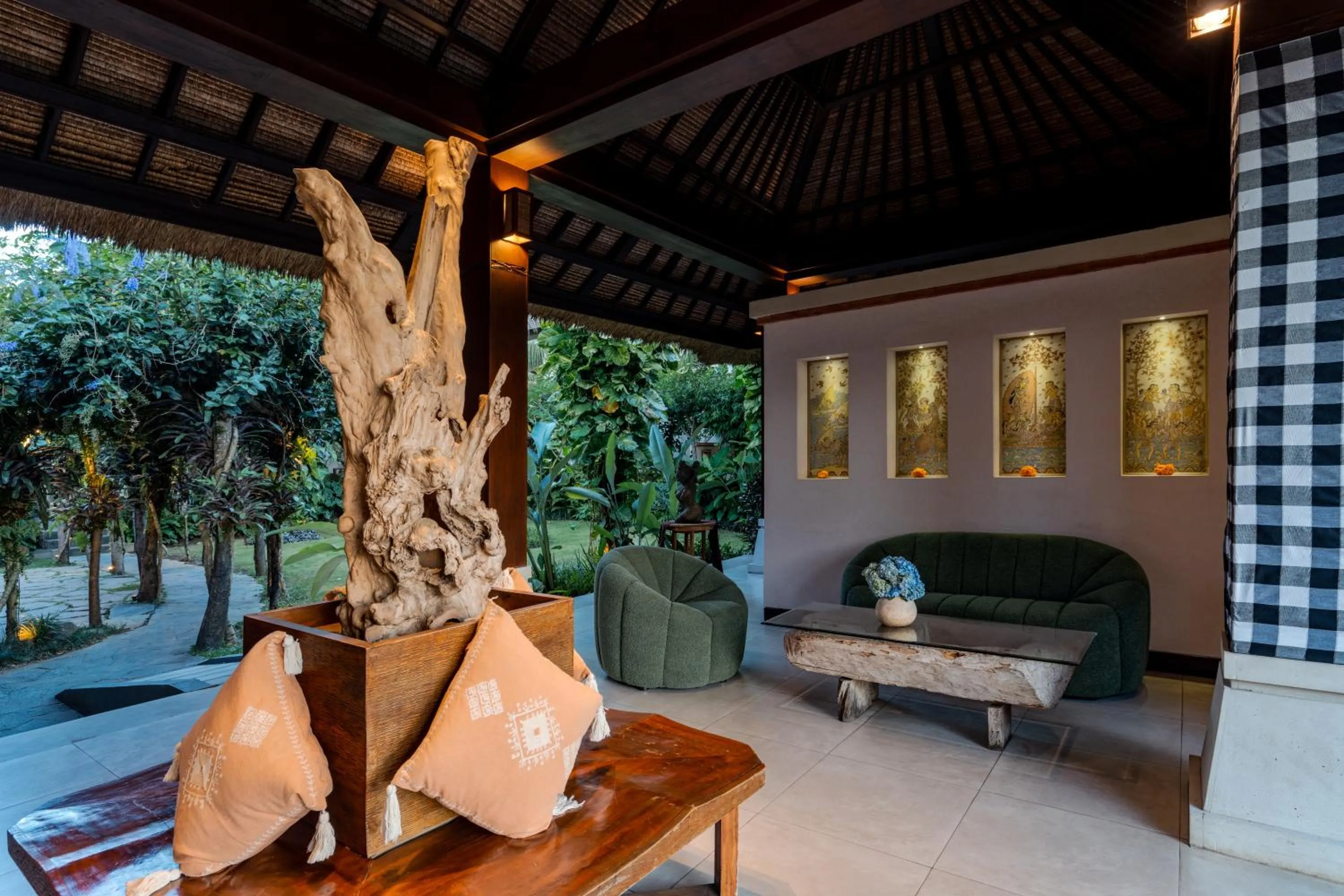 Lobby or reception in Radha Phala Resort & Spa